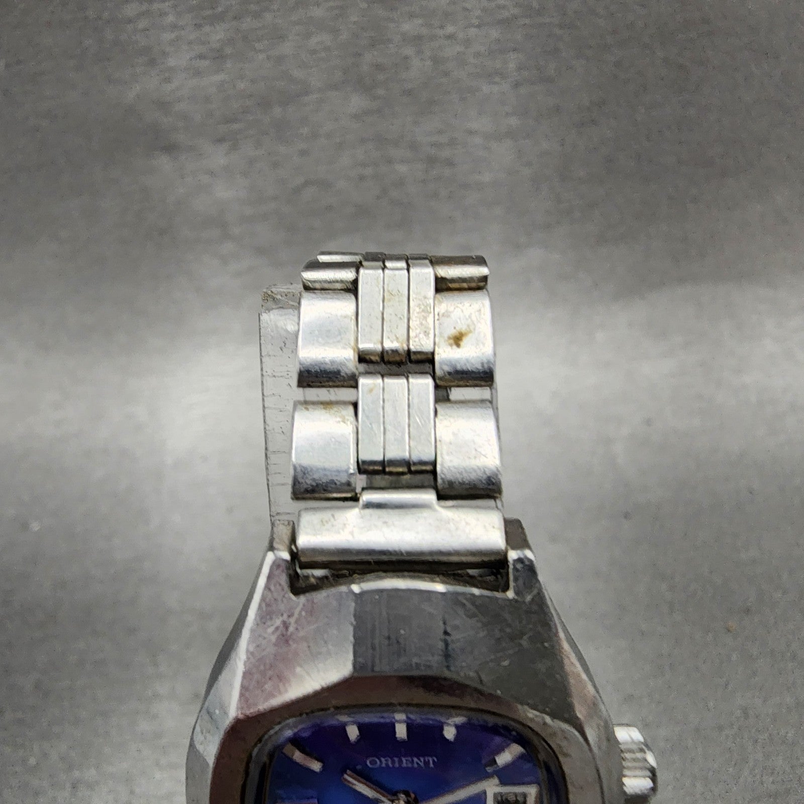 Orient Minimatic Watch Women 26mm Purple Dial Steel Date Automatic PARTS3
