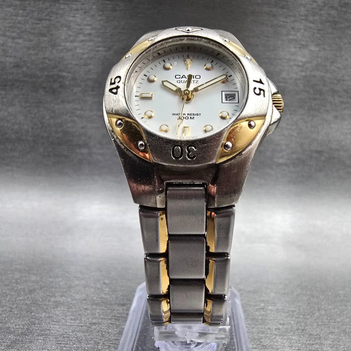 Casio Dive Watch Women 27mm White Dial Two Tone Date Round LTD-1034 New Battery5