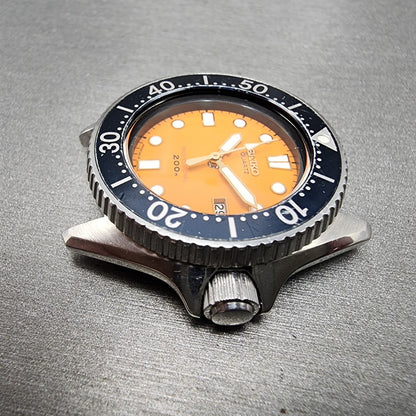 Seiko Professional 200m Diver Watch Women 34mm Orange Dial Silver Tone NewBat