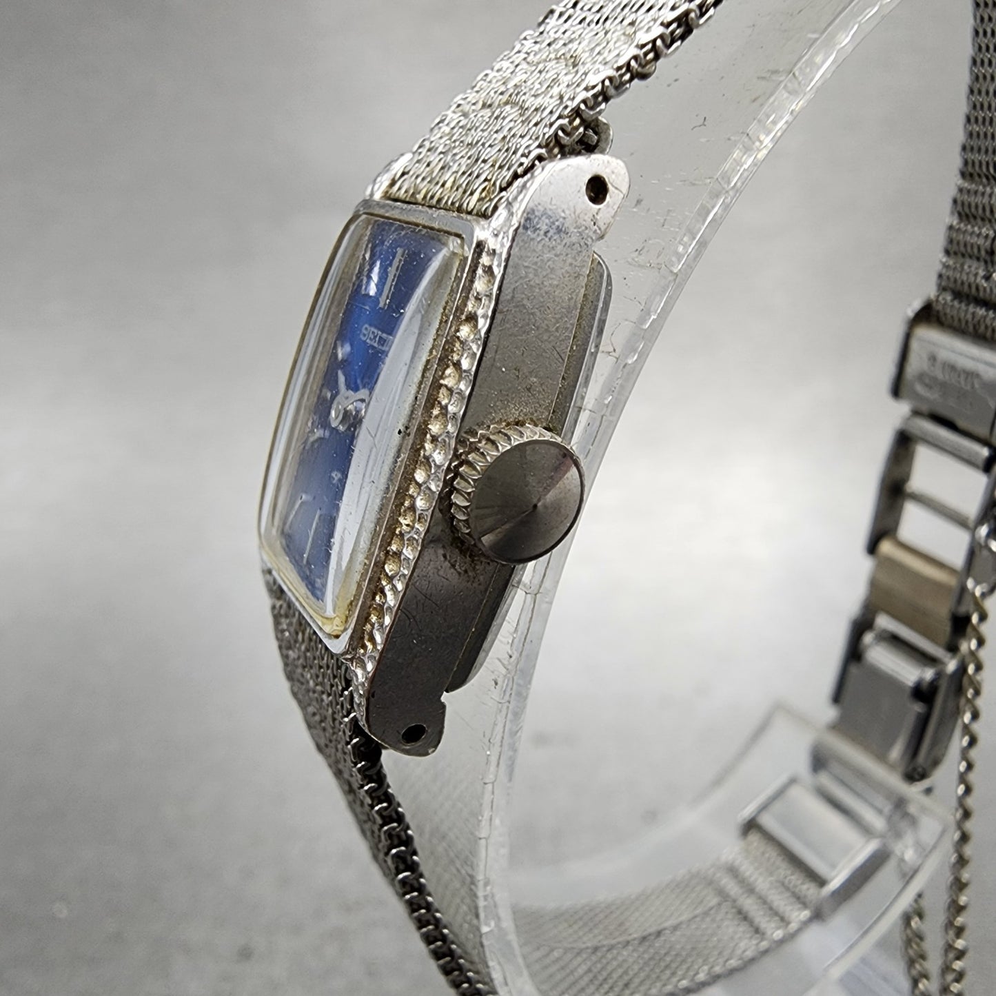 Seiko Tank Watch Women 15mm Blue Dial Silver Tone Rectangle 113189 Manual Runs2
