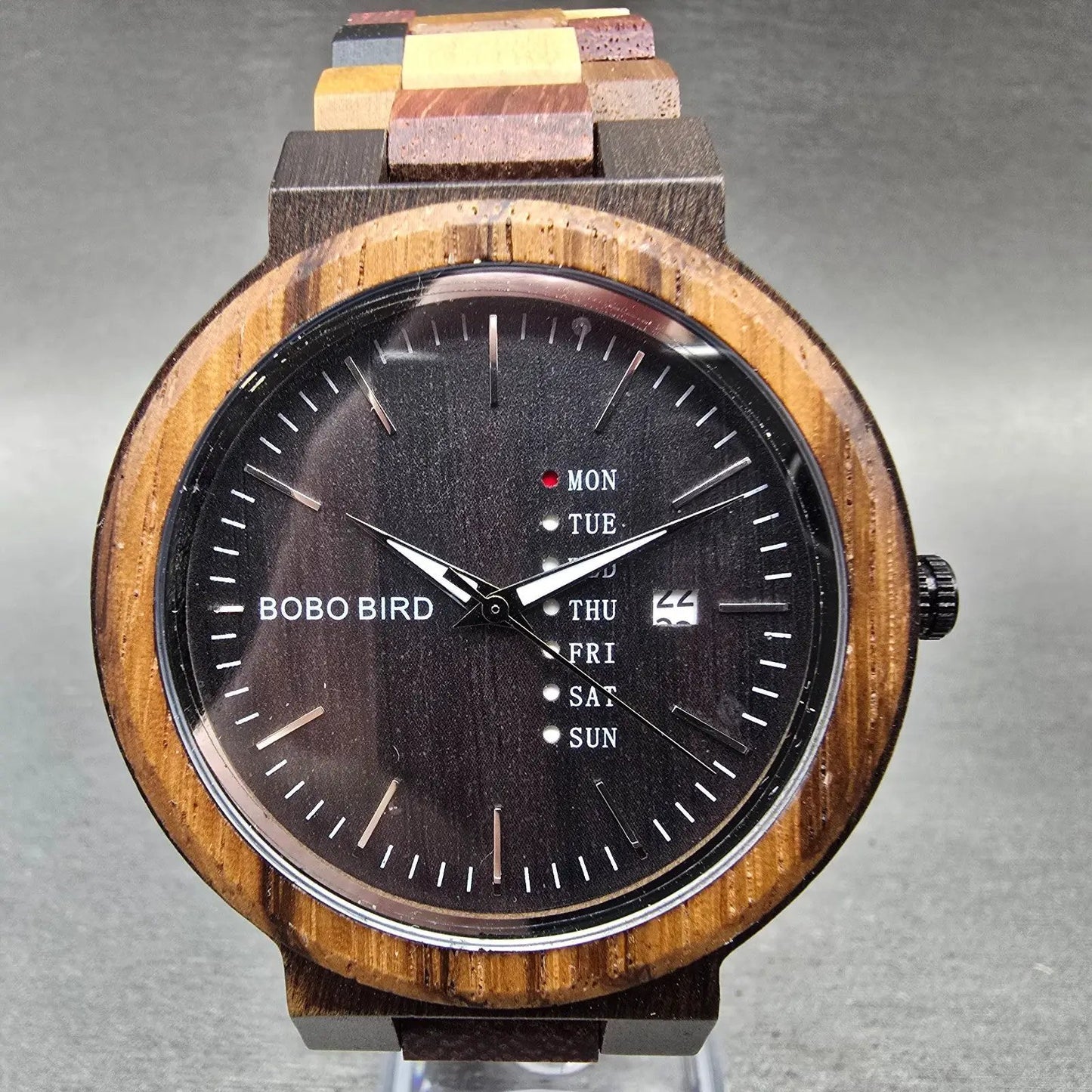 Bobo Bird Watch Men 46mm Brown Dial Wooden Case Round Daydate New Battery1