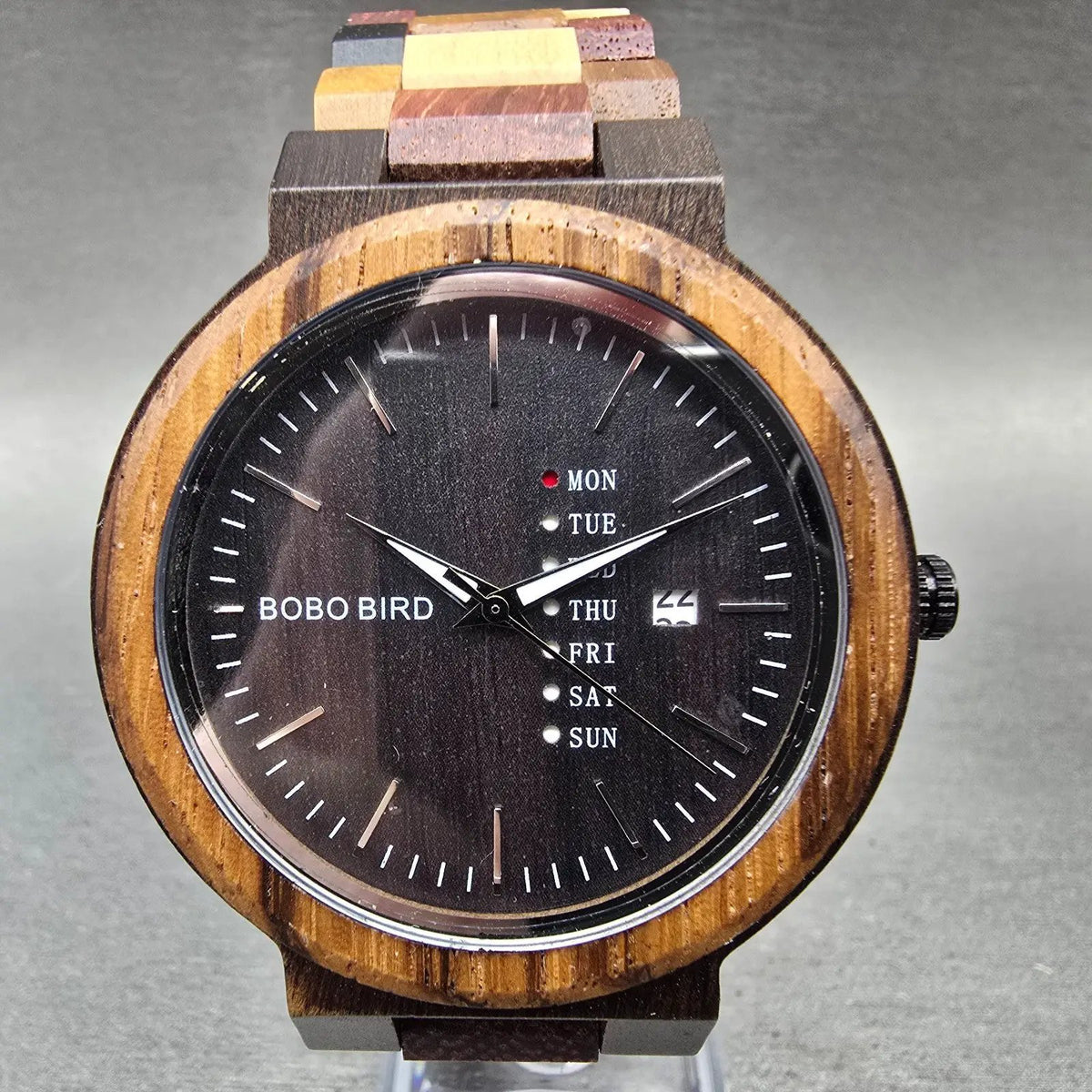 Bobo Bird Watch Men 46mm Brown Dial Wooden Case Round Daydate New Battery1