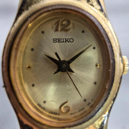 Seiko Watch Women 17mm Gold Dial Gold Tone Oval 1N01-5E60 New Battery Vintage1