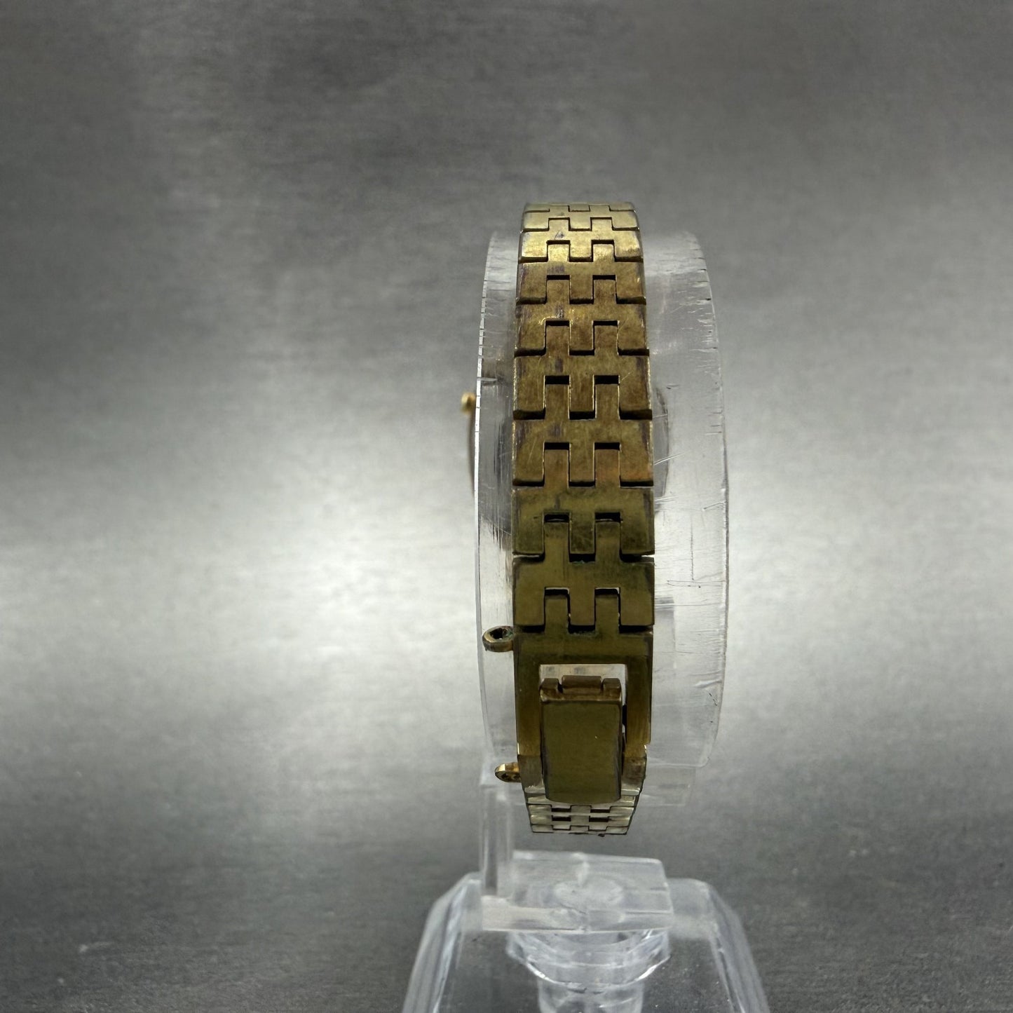 Seiko Digital Watch Women 23mm Gold Tone Month Date L012-4009 New Battery7