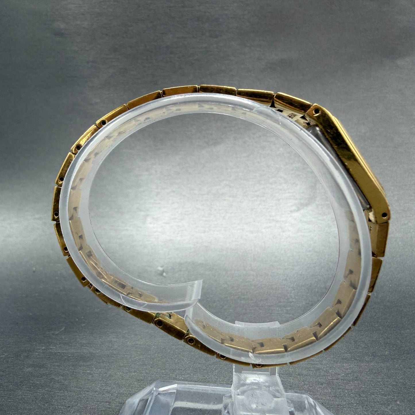 Seiko Tank Watch Women 13mm Champagne Dial Gold Tone Rectangle 2e20-7479 NewBat08
