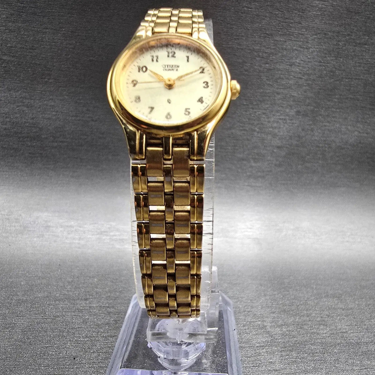 Citizen CQ Watch Women 20mm Champagne Dial Gold Tone 5930-S29762 New Battery JKL7