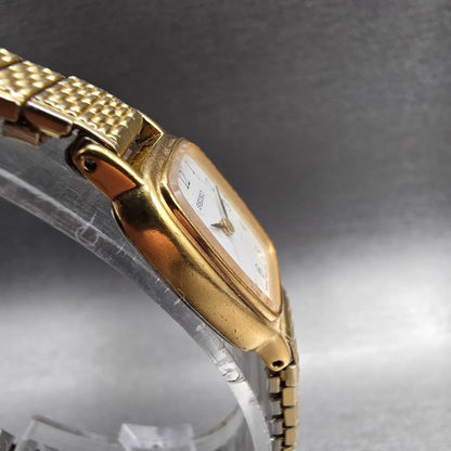 Seiko Watch Women 17mm White Dial Gold Tone Rectangle 1N00-5K29 New Battery JP3
