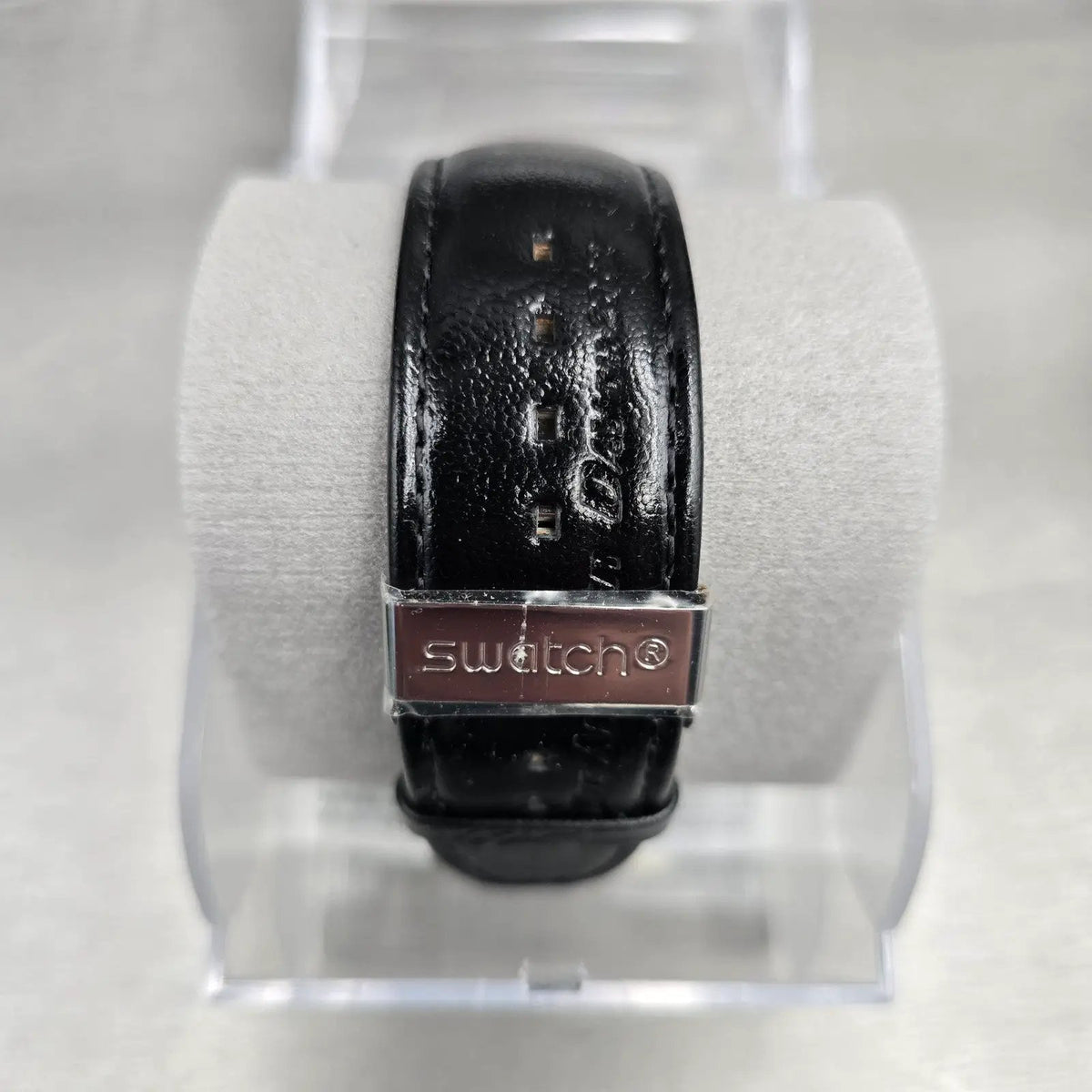 Swatch Turn Over James Bond Die Another Day Watch Men 29mm SUFB100 New Batt NOS6