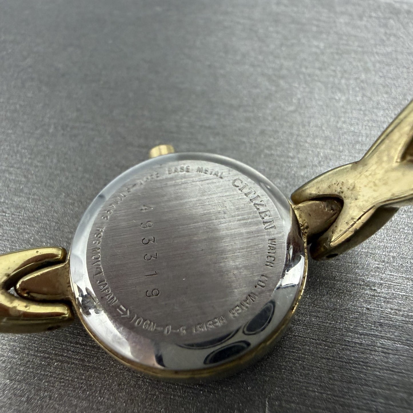 Citizen Watch Women 20mm Champagne dial Gold Tone Round 5920-S011493 New Battery9