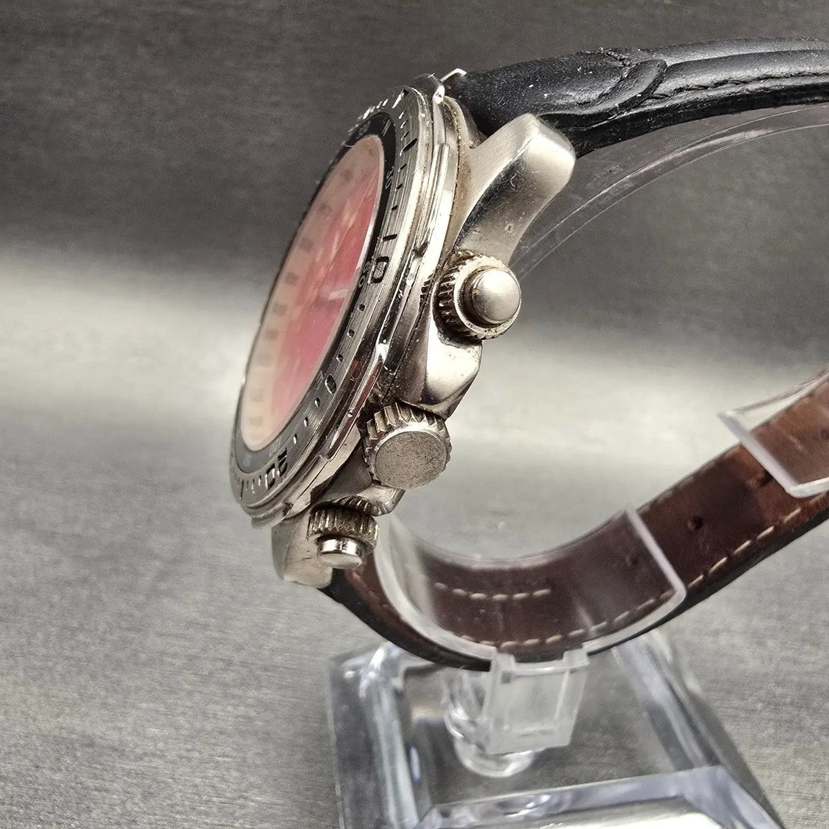 Skagen Chronograph Watch Men 41mm Red Dial Silver Tone Date 12USNR New Battery2