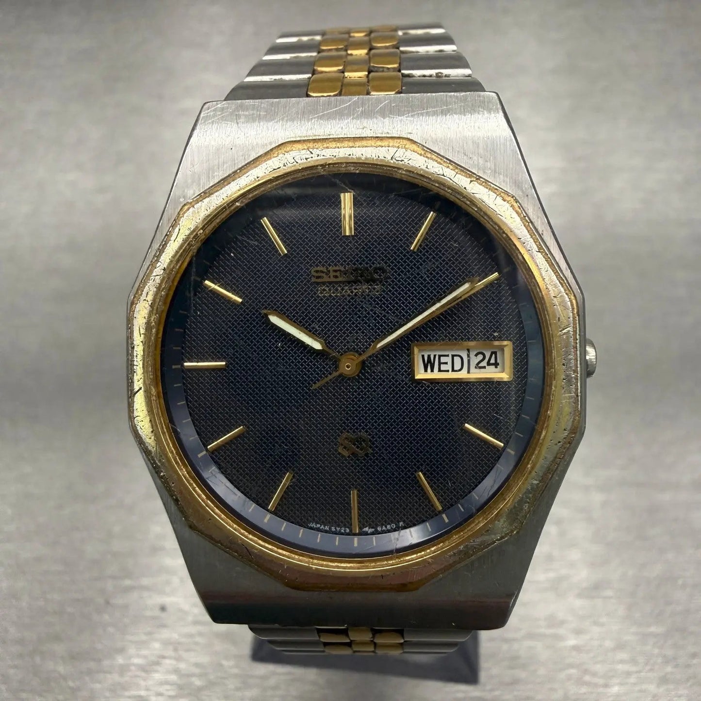 48099307
