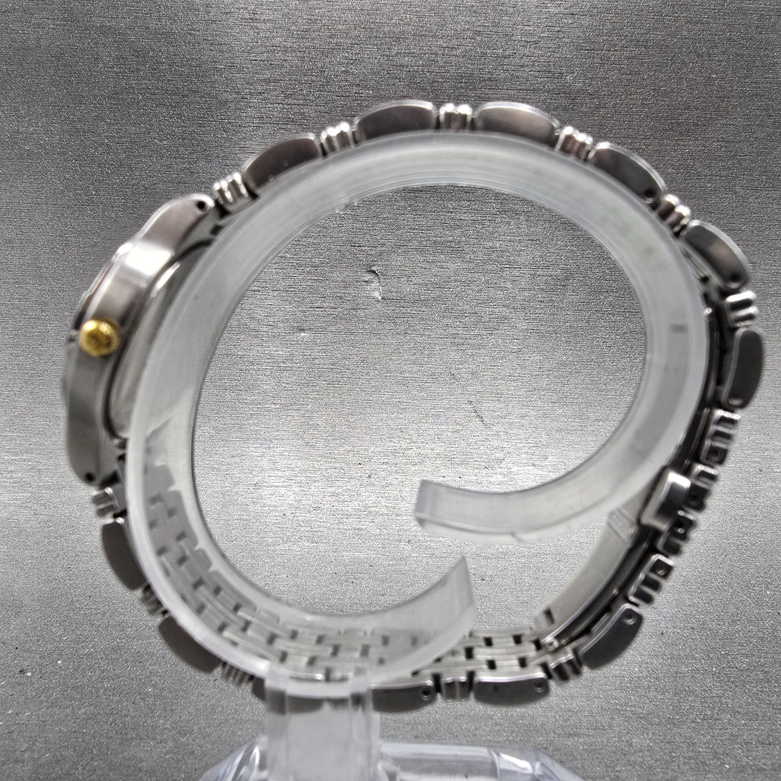 Wittnauer Laureate Watch Women 25mm White Dial Two Tone Date Round New Battery P7