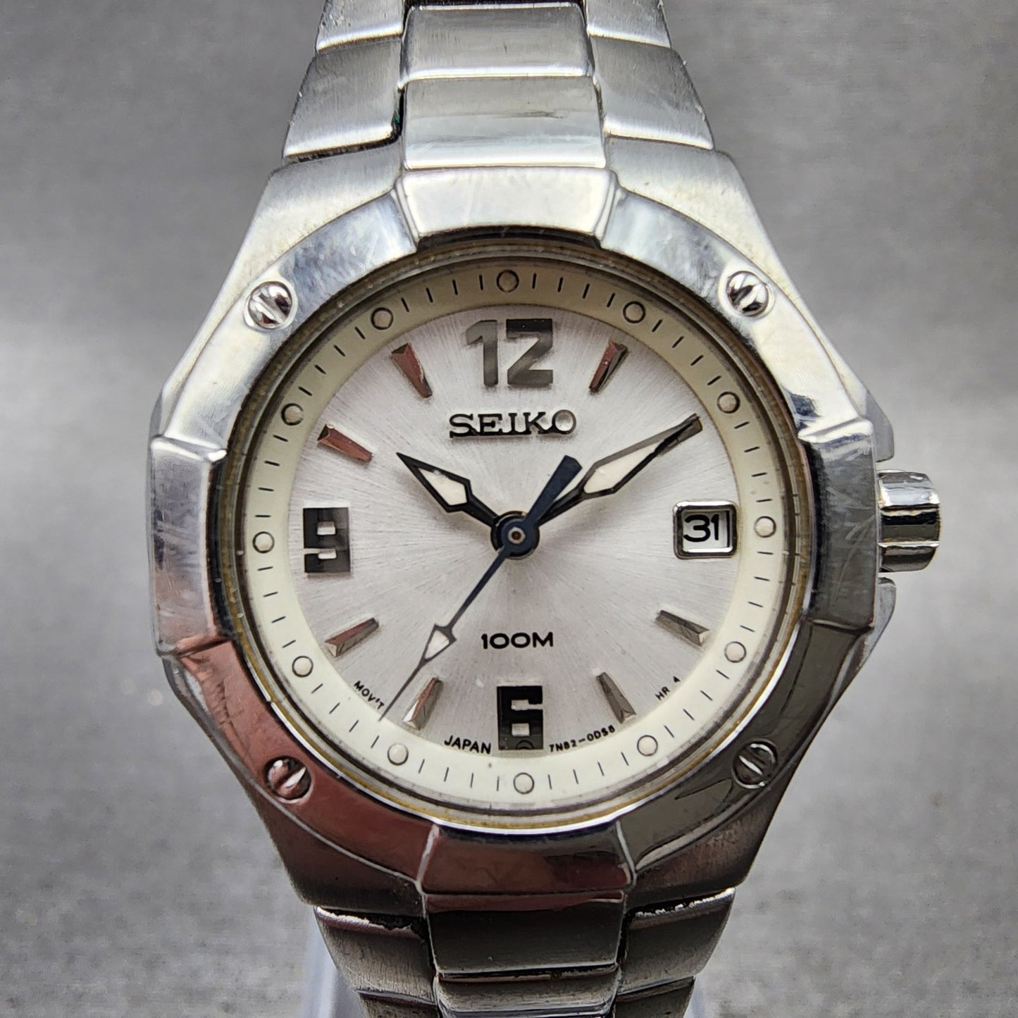 Seiko Watch Women 26mm White Dial Silver Tone Date Round 7N820BE0 New Battery1