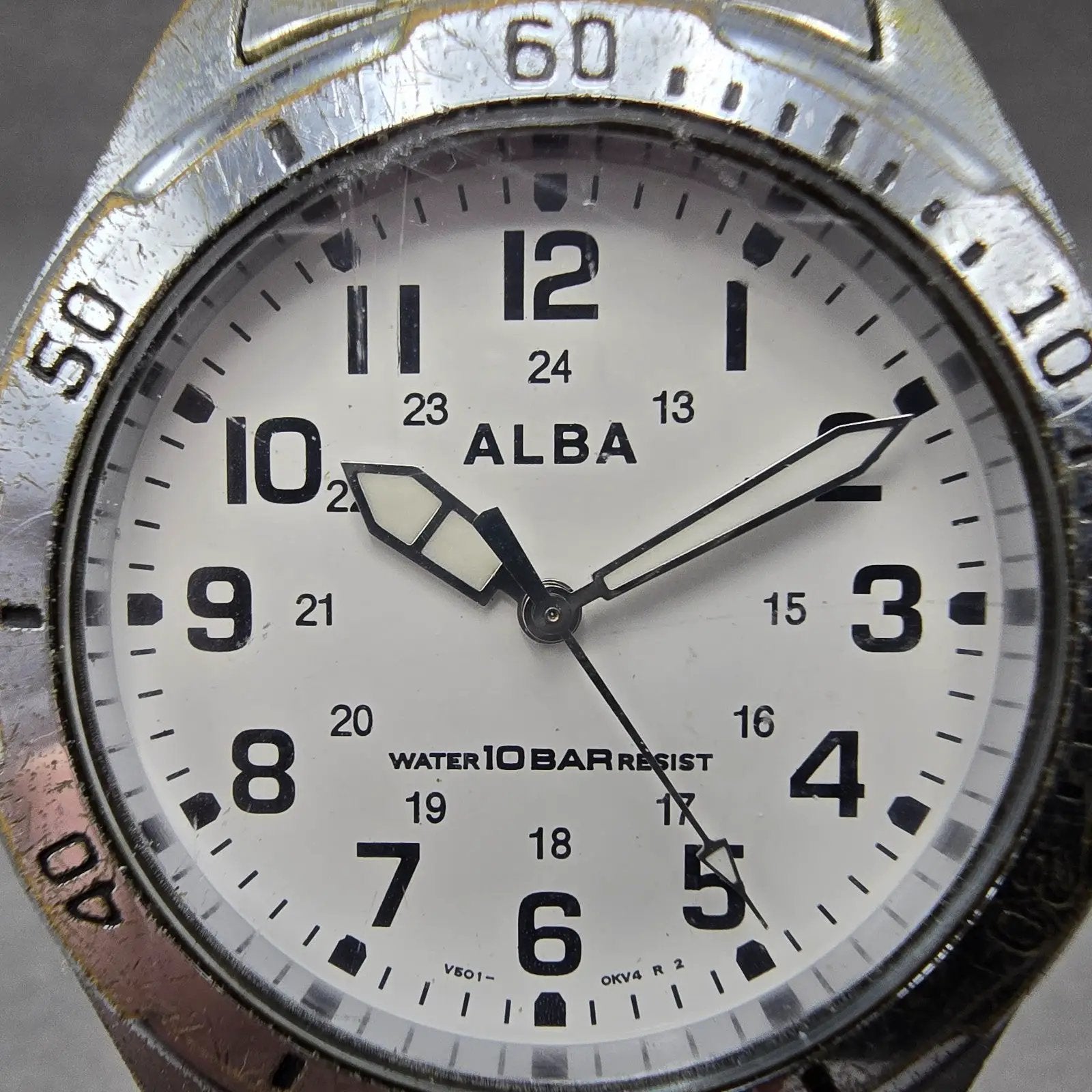 Seiko Alba Watch Men 35mm White Dial Silver Tone Round V501-0DA0 PARTS Vintage2