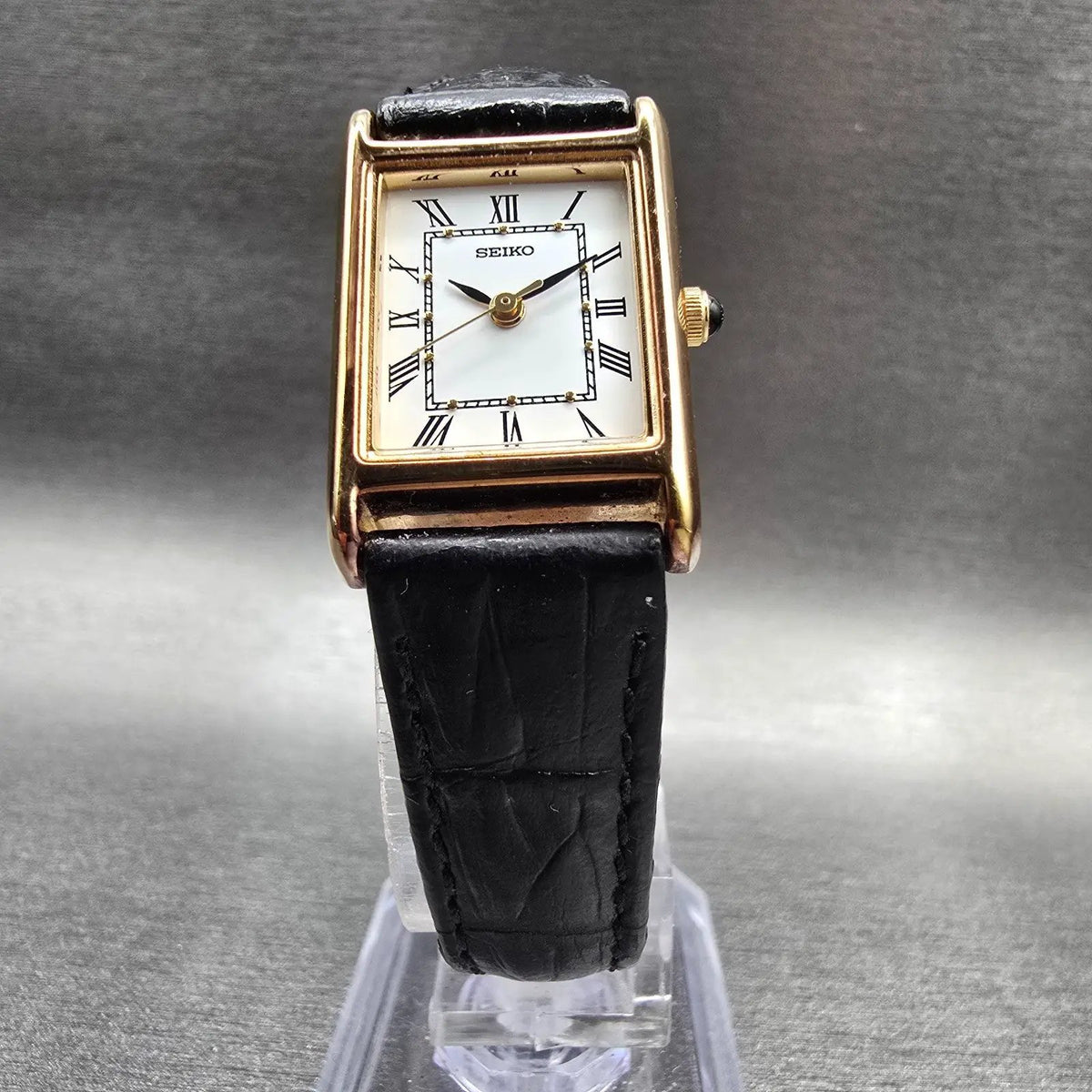 Seiko Tank Watch Women 18mm White Dial Gold Tone Rectangle 1N01-0LK0 New Battery5