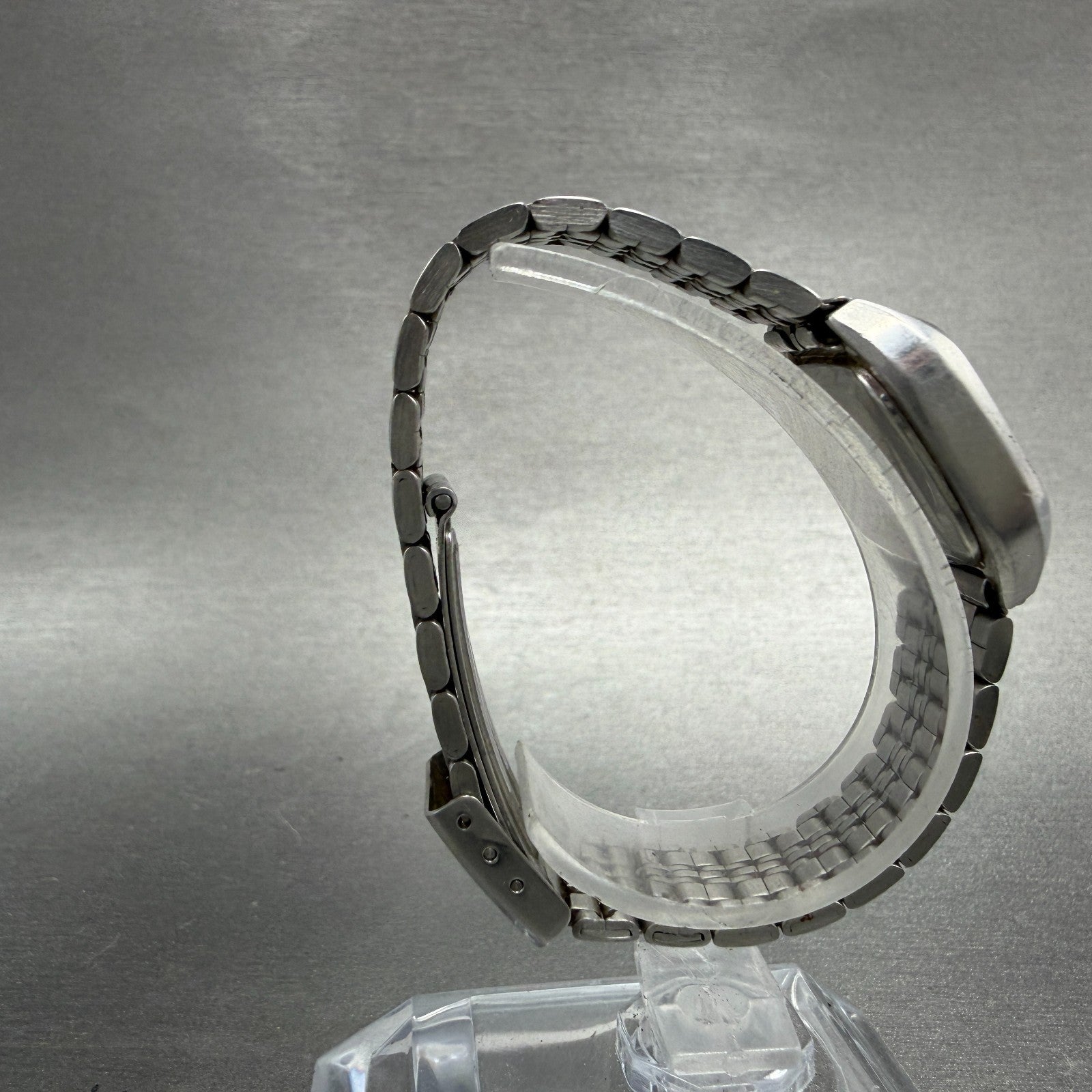 Seiko Digital Watch Women 23mm Silver Tone Rectangle Daydate L221-5070 New Batt8
