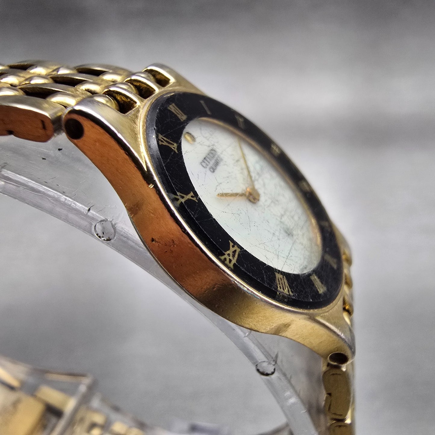 Citizen CQ Watch Women 21mm MOP Dial Two Tone Round 2200-229207 New Battery VTG3