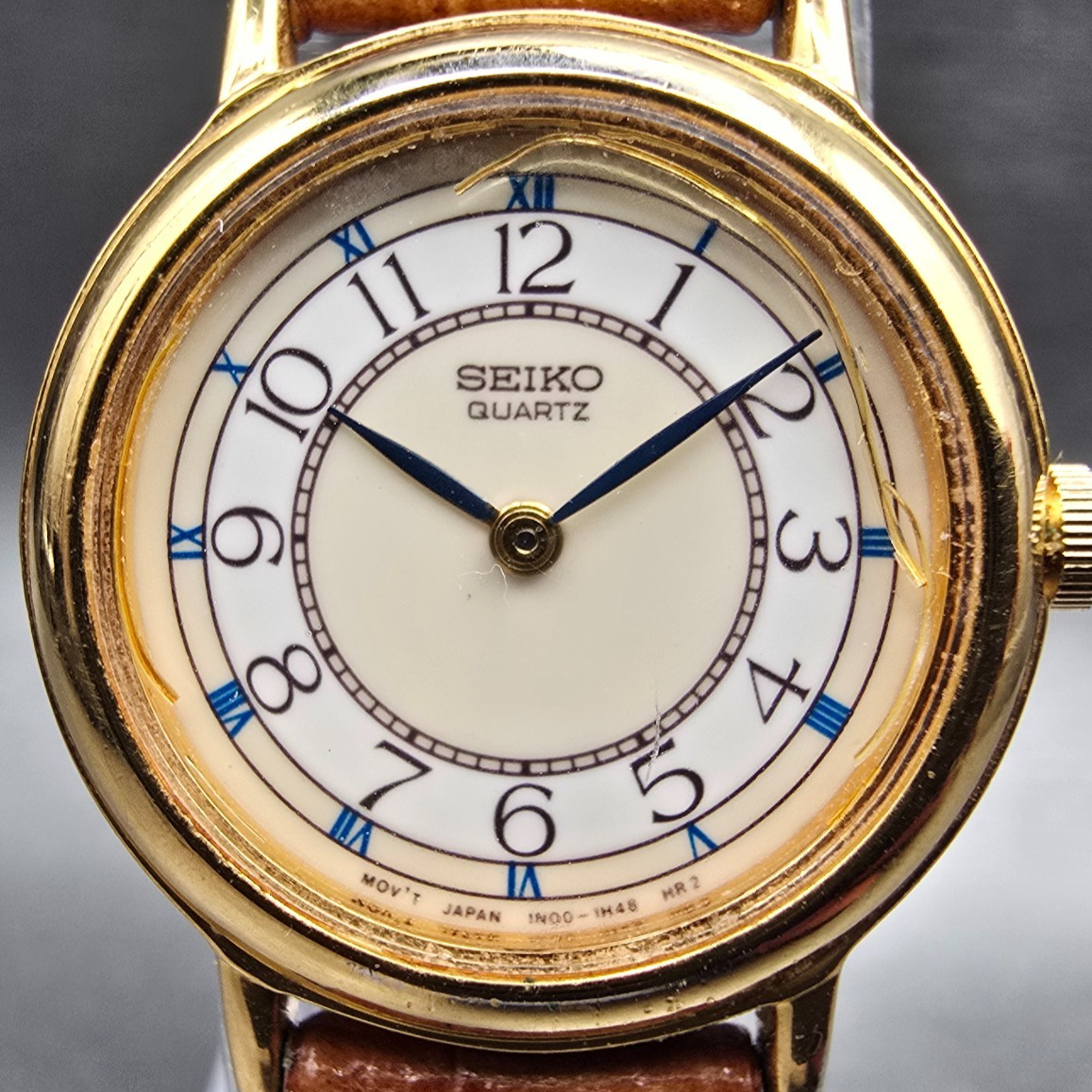 Seiko Watch Women 21mm Ivory Dial Gold Tone Round 1N00-0D49 New Battery Vintage1