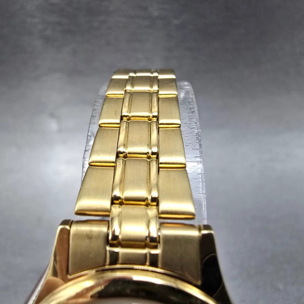 Wittnauer Watch Women 25mm Gold Dial Gold Tone Date Round 15M04 New Battery4