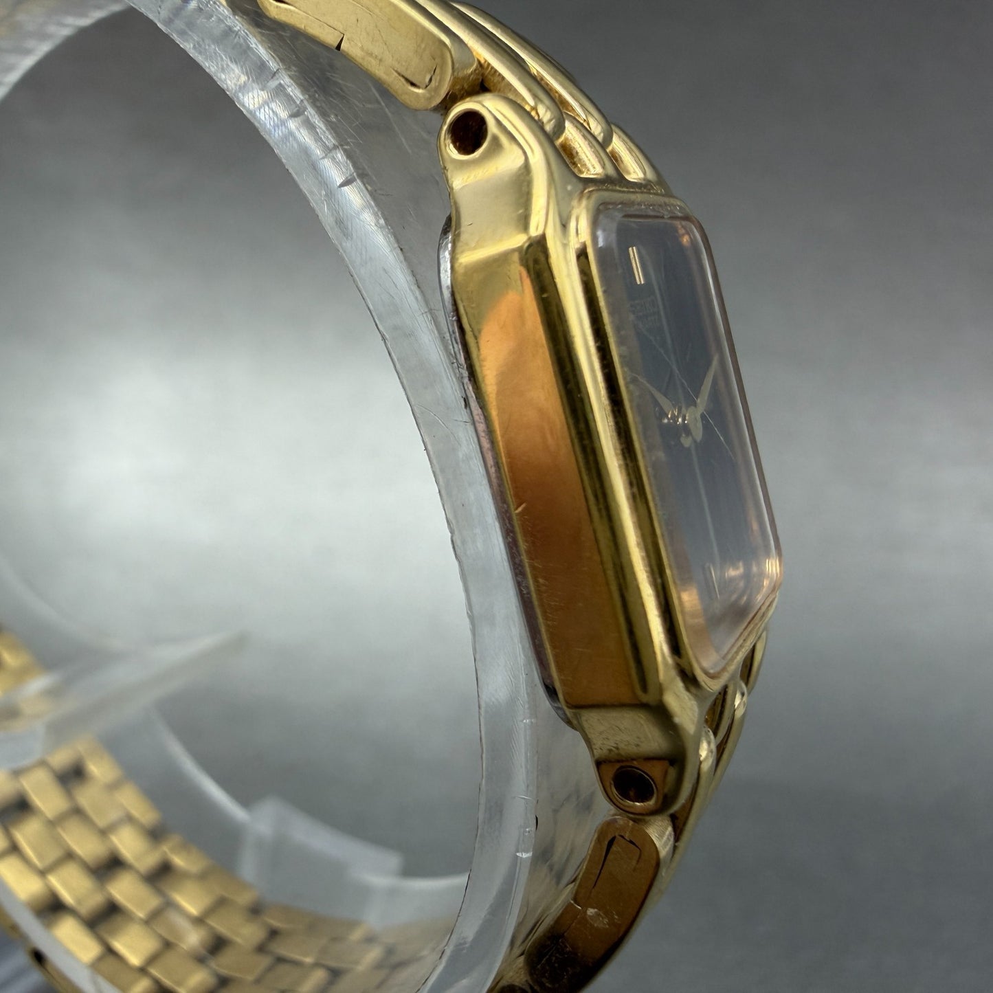 Seiko Tank Watch Women 15mm Black Dial Gold Tone Rectangle 1N00-5A10 New Battery3