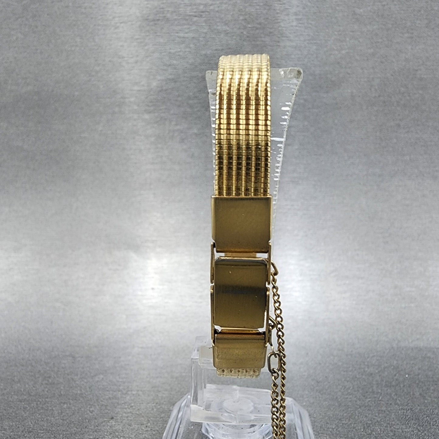 Seiko Tank Watch Women 13mm Champagne Dial Gold Tone 2e206019 New Battery7