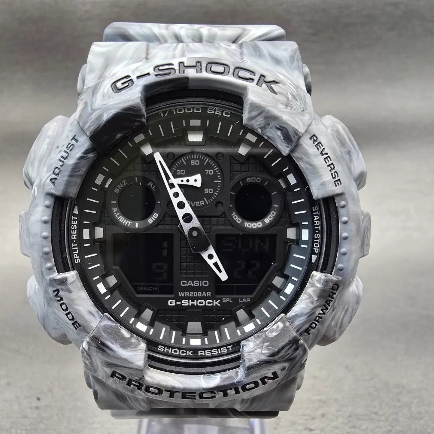 Casio G-Shock GA-100MM Watch Men 52mm Black Dial Gray Chrono Alarm New Battery1