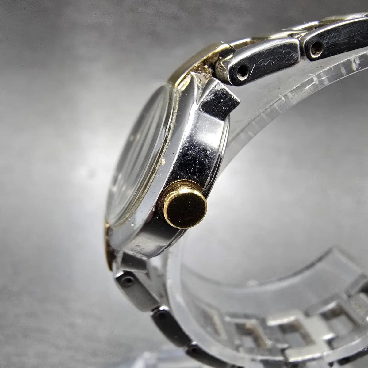 Seiko Watch Women 20mm Blue Dial Two Tone Round Vintage 1N00-0GM0 New Battery JP2