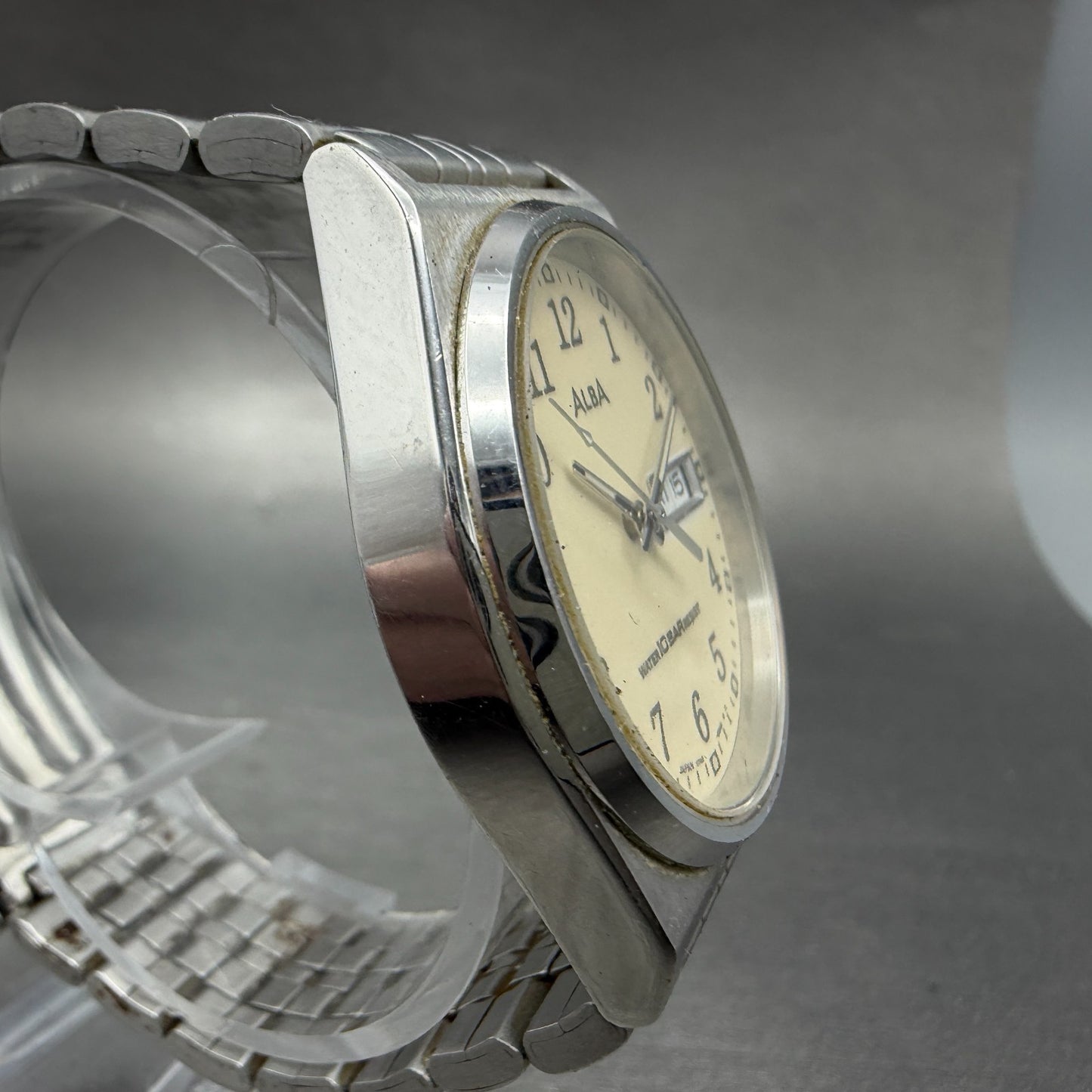 Seiko Alba Watch Men 35mm Luminous Dial Silver Tone Daydate V743-8B10 NewBattery3