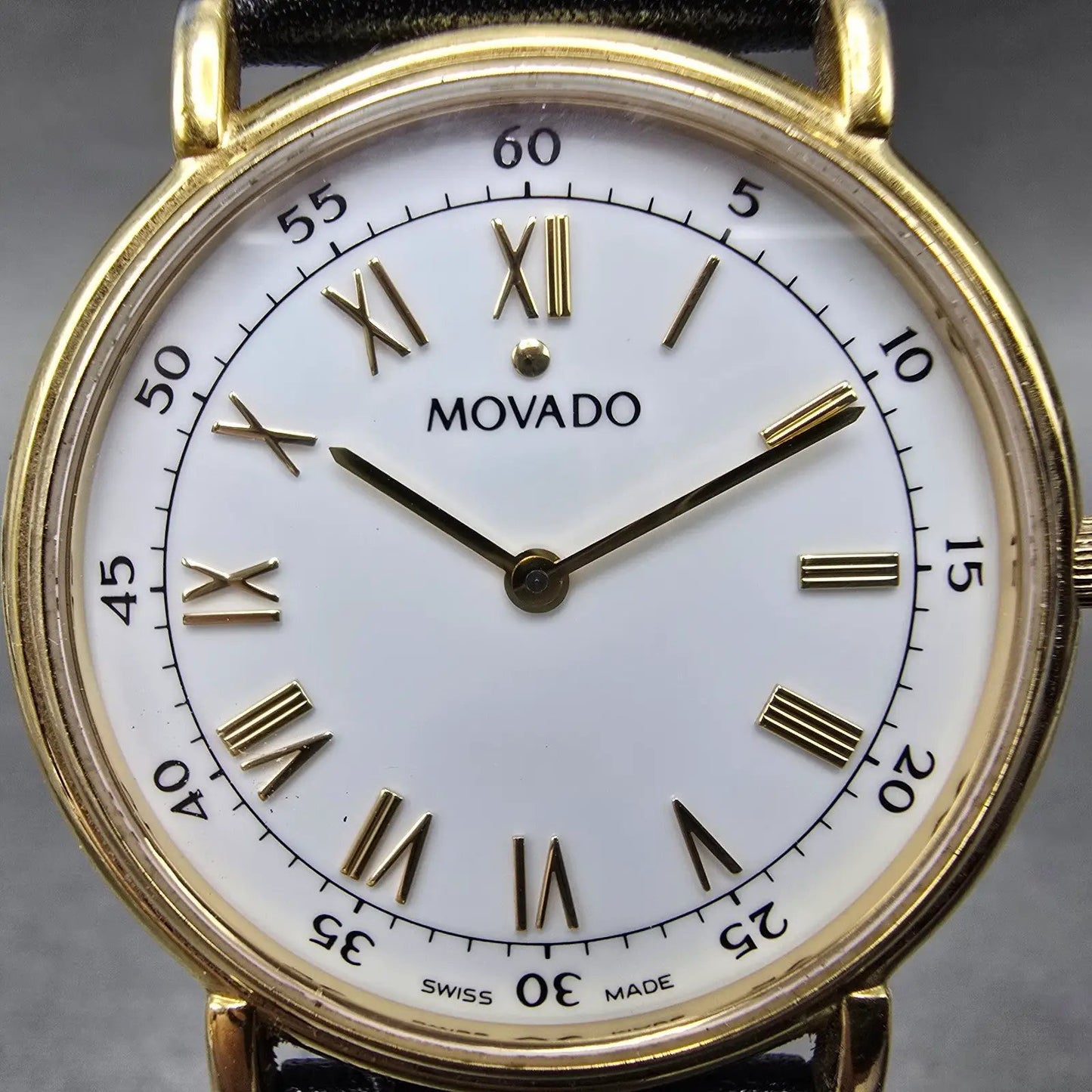Movado Watch Men 34mm White Dial Gold Tone Round 87-E4-0885 New Battery VTG NJU1