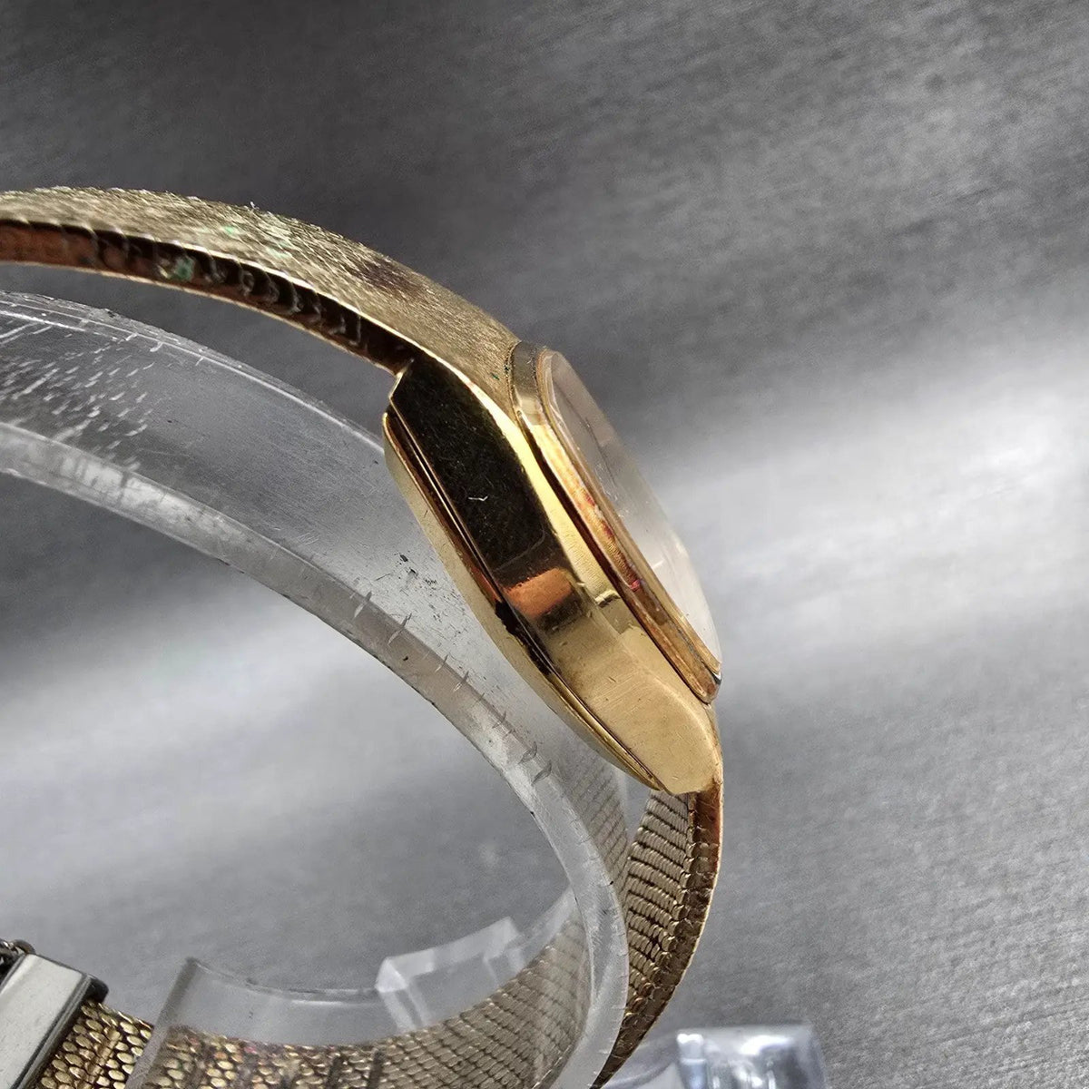 Seiko Watch Women 22mm Gold Dial Gold Tone Oval 43-3120 New Battery Vintage3