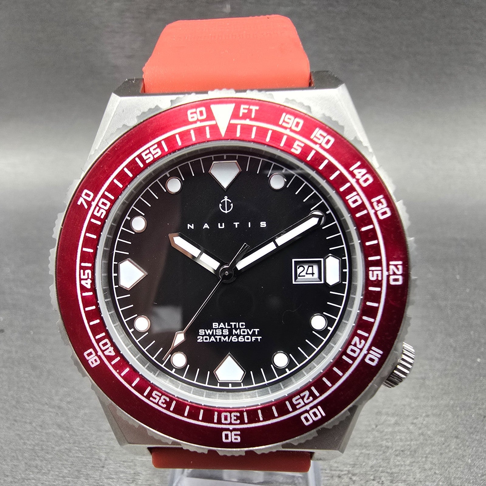 Nautis Baltic Watch Men 45mm Black Dial Steel Date Round NAUN104-1 New Battery0