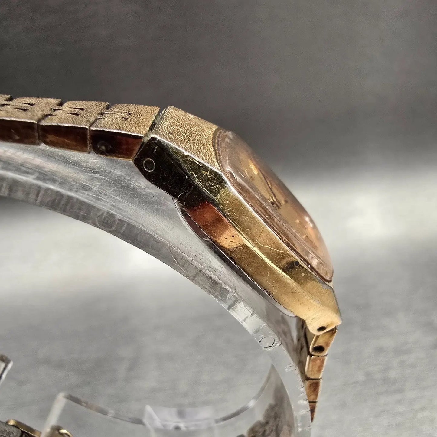 Seiko Watch Women 17mm Gold Dial Gold Tone Rectangle 1400-7399 New Battery VTG3