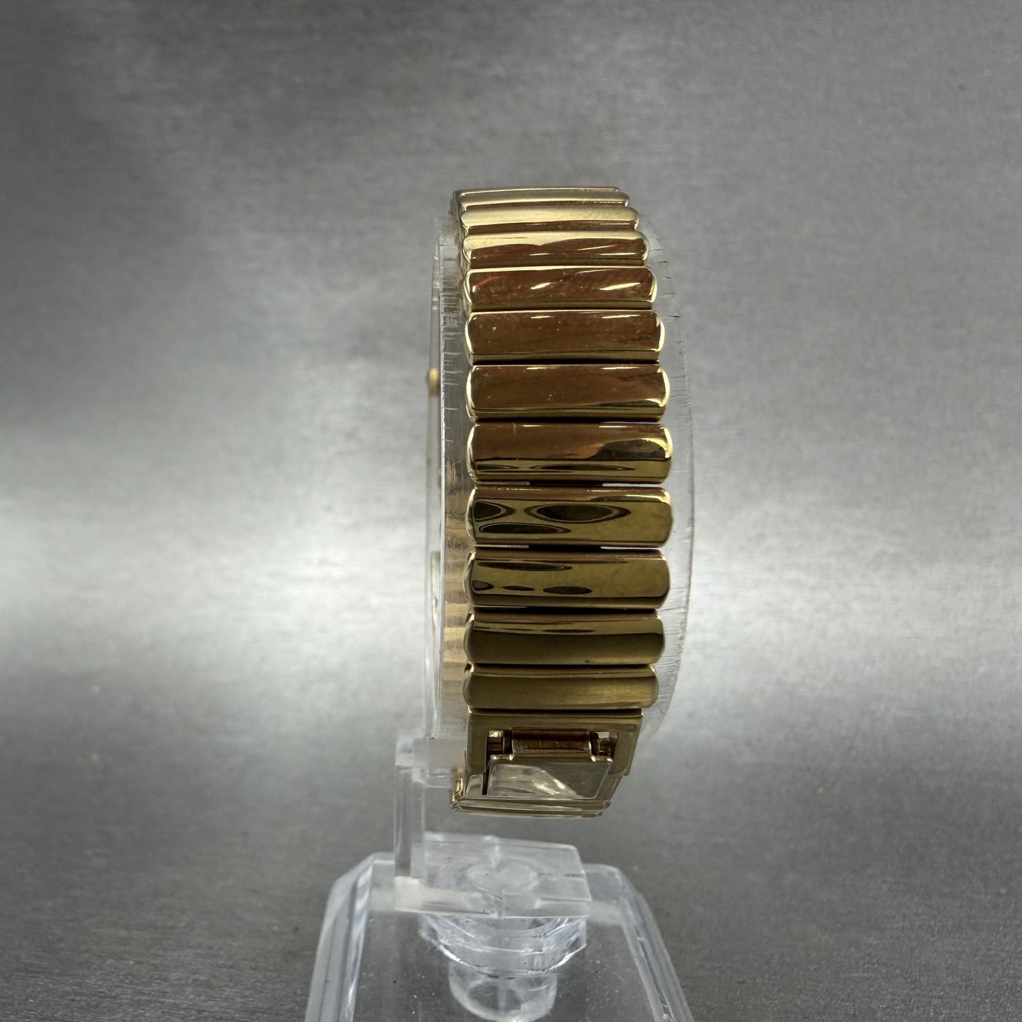 Seiko Tank Watch Women 13mm Blue Dial Gold Tone Rectangle 2E20-6759 New Batt ABC7