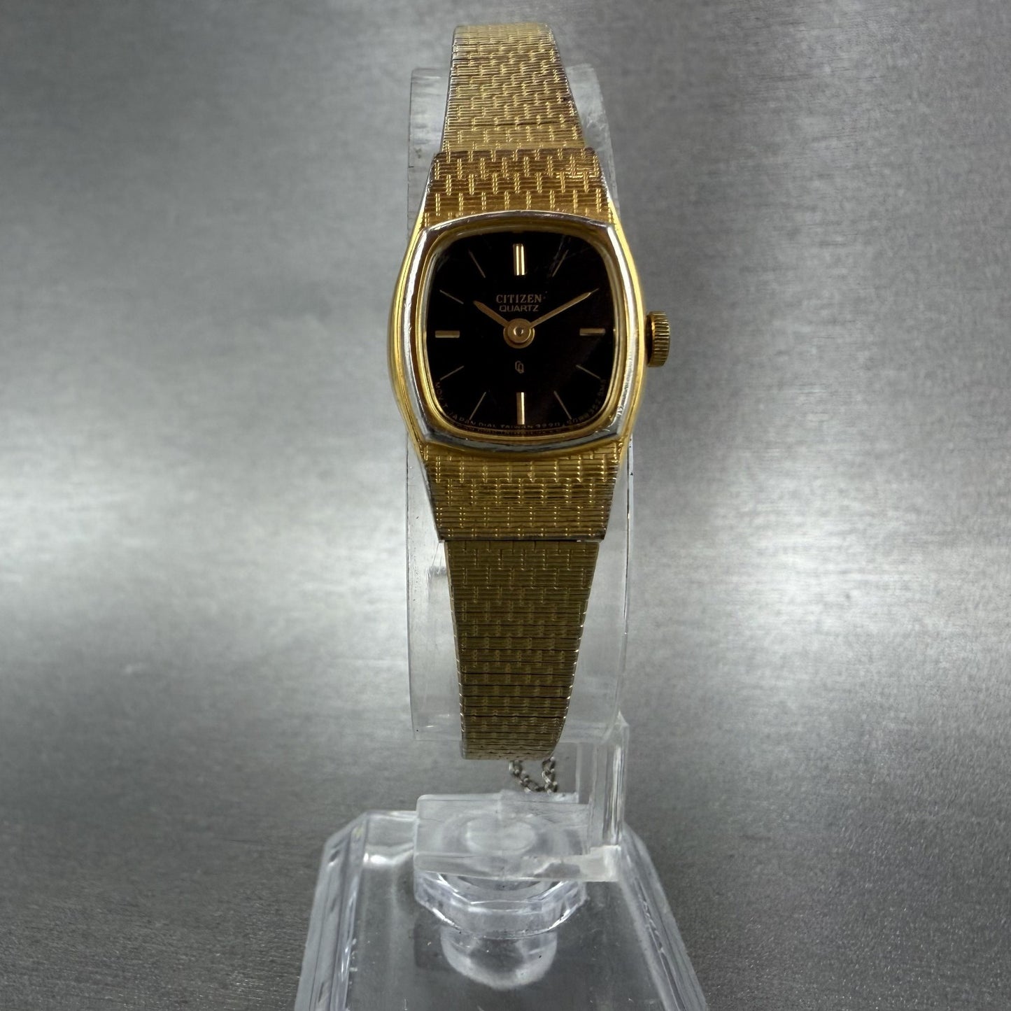 Citizen CQ Watch Women 16mm Black Dial Gold Tone 3220899849 New Battery5