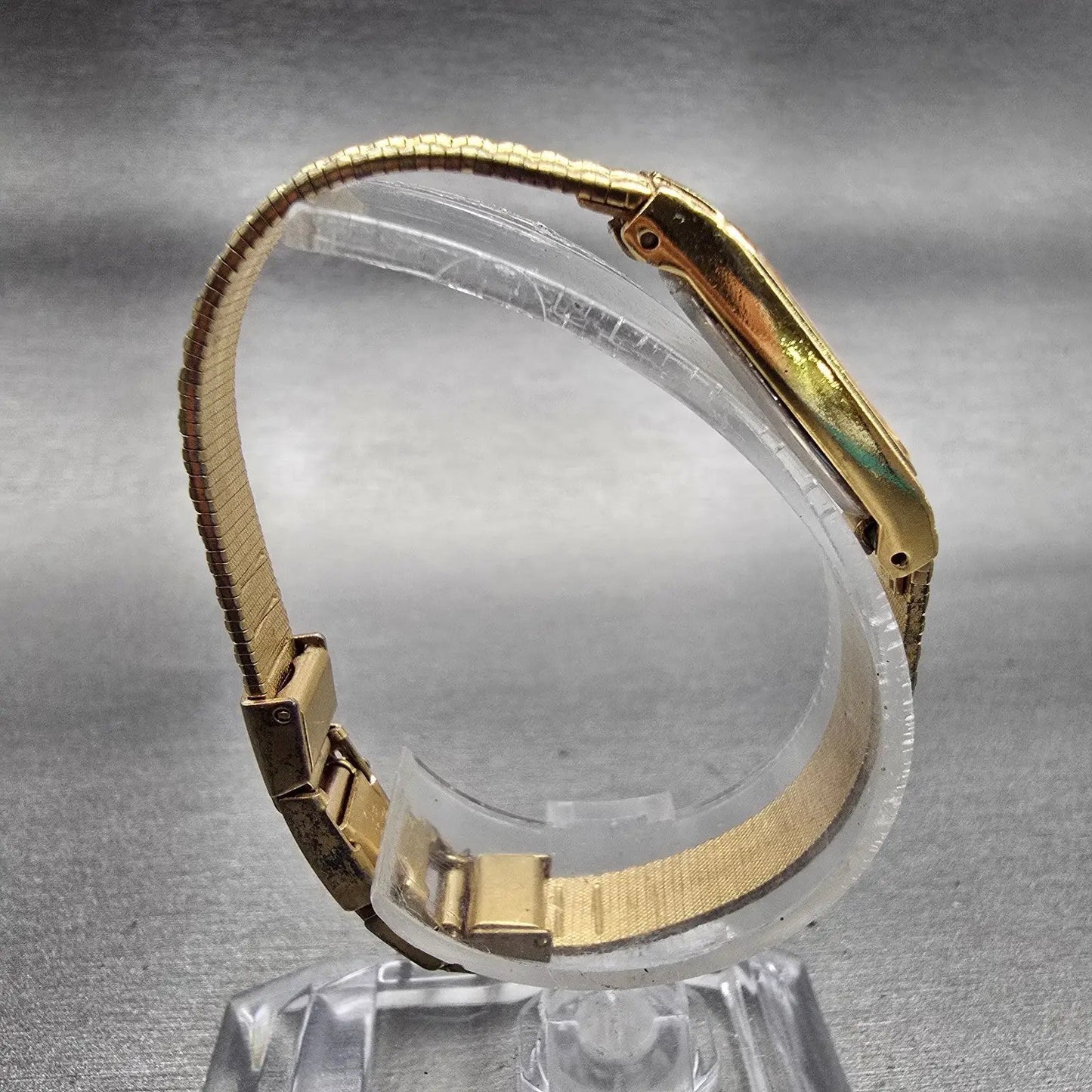 Seiko Watch Women 13mm Gold Dial Gold Tone Rectangle 2E20-6319 New Battery VTG8