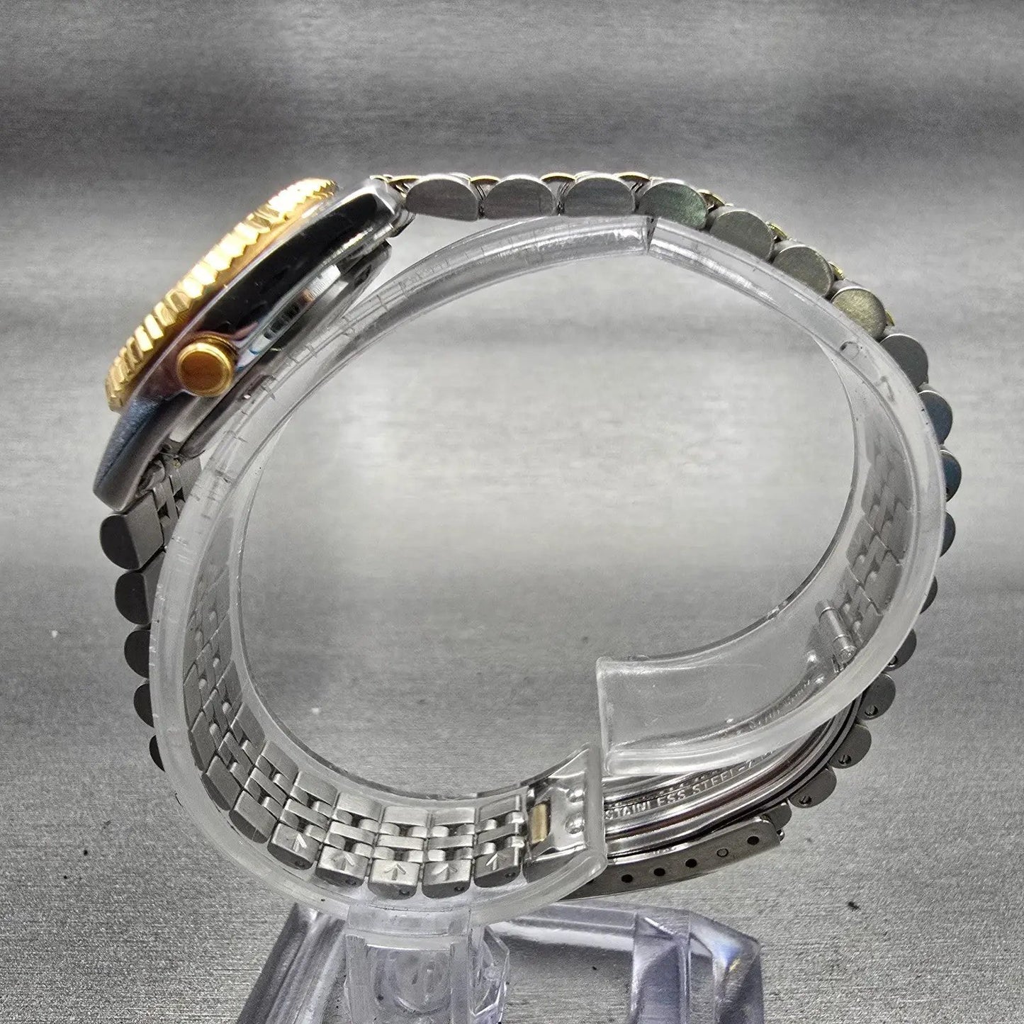 Seiko Watch Women 24mm Silver Dial Two Tone Daydate Round 7N83-0041 New Battery6