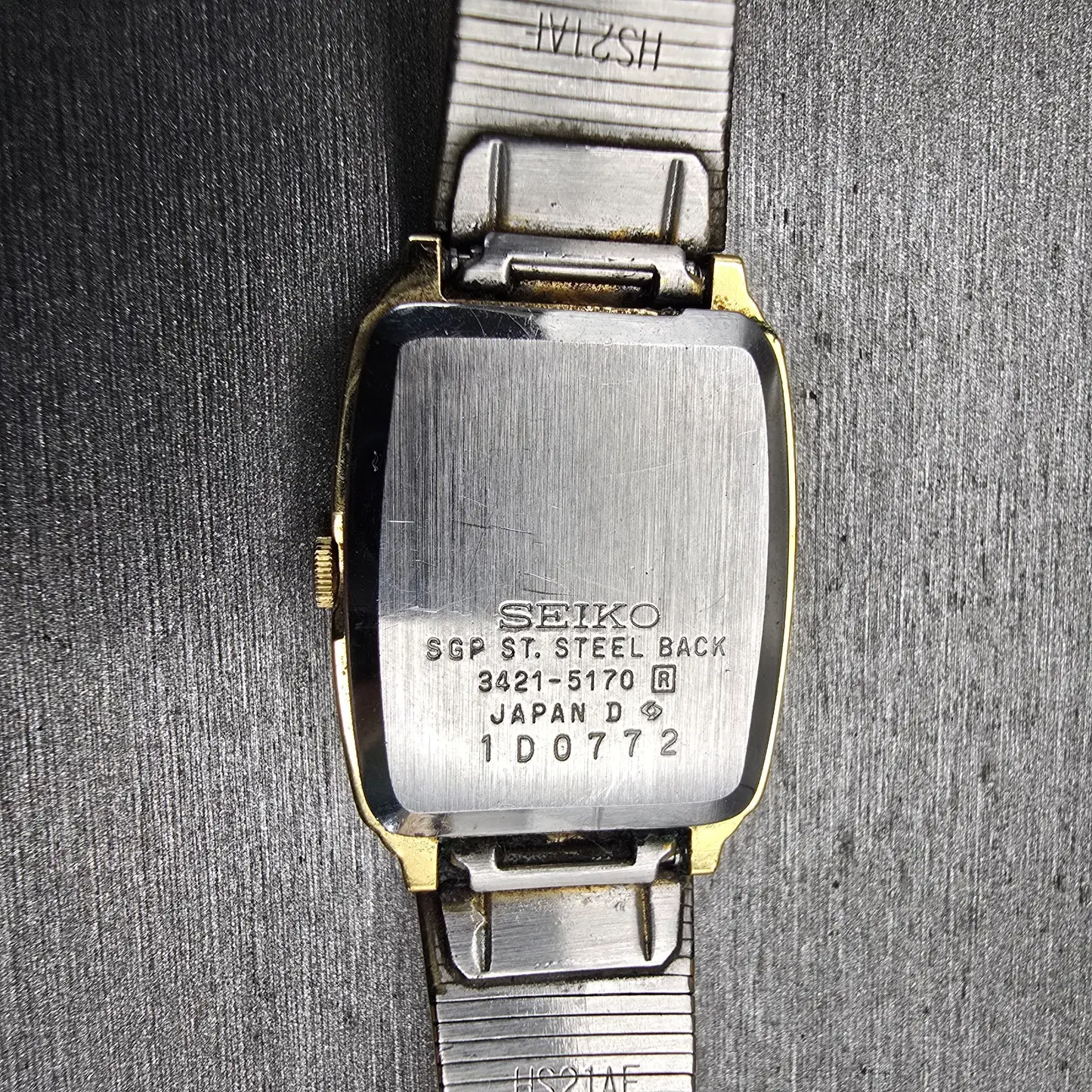 Seiko Tank Watch Women 20mm Champagne Dial Gold Tone Rectangle 3421-5170 New Bat10