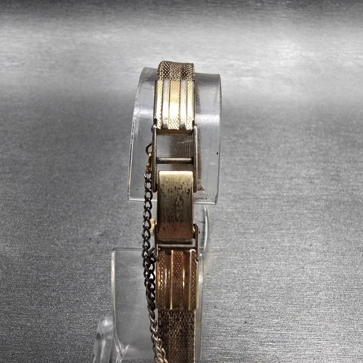 Seiko Watch Women 15mm Brown Dial Gold Tone Oval 11-7039 Manual Wind Vintage JP27