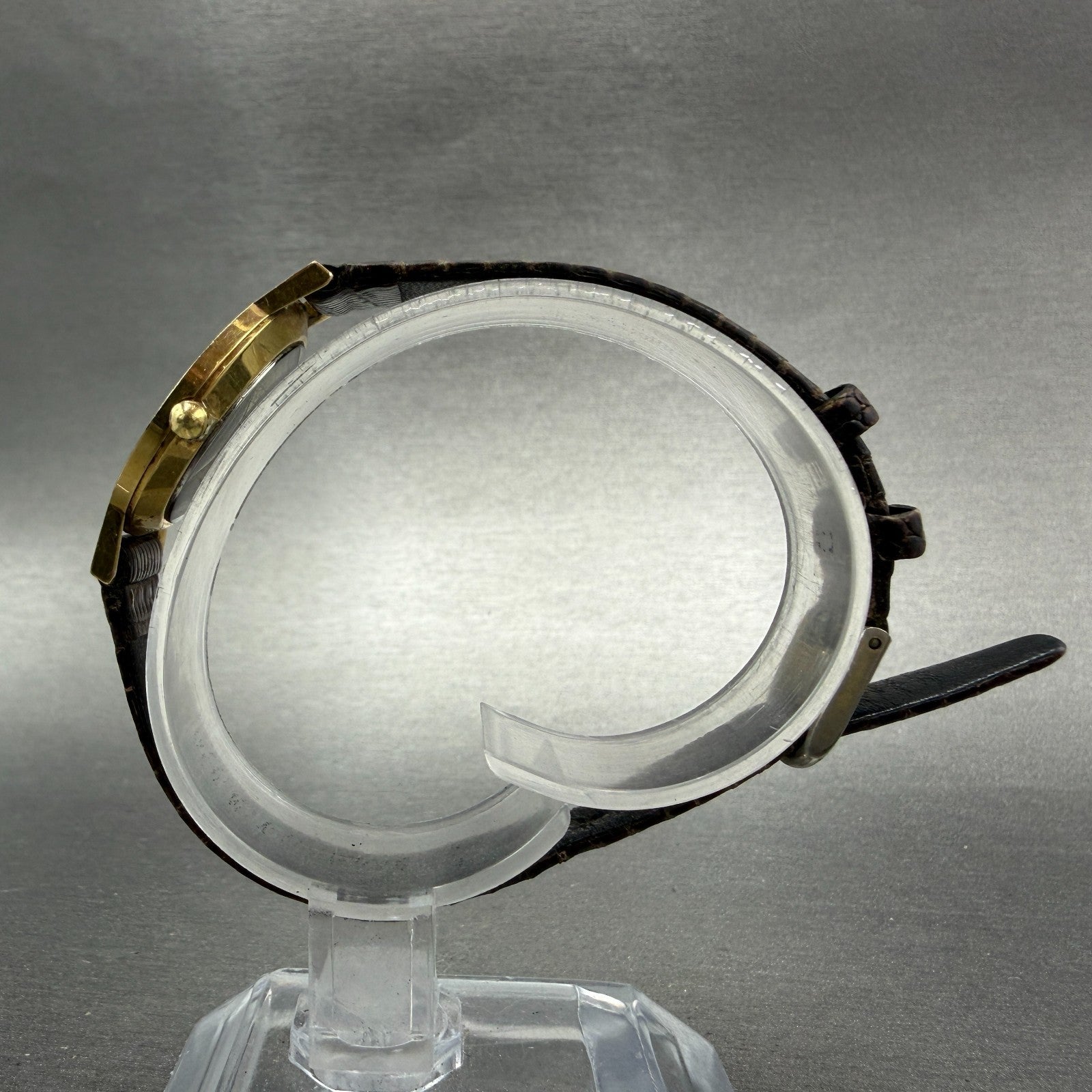Movado Museum Watch Women 25mm Black Dial Gold Tone Round 87-25-832 New Batt ABC6