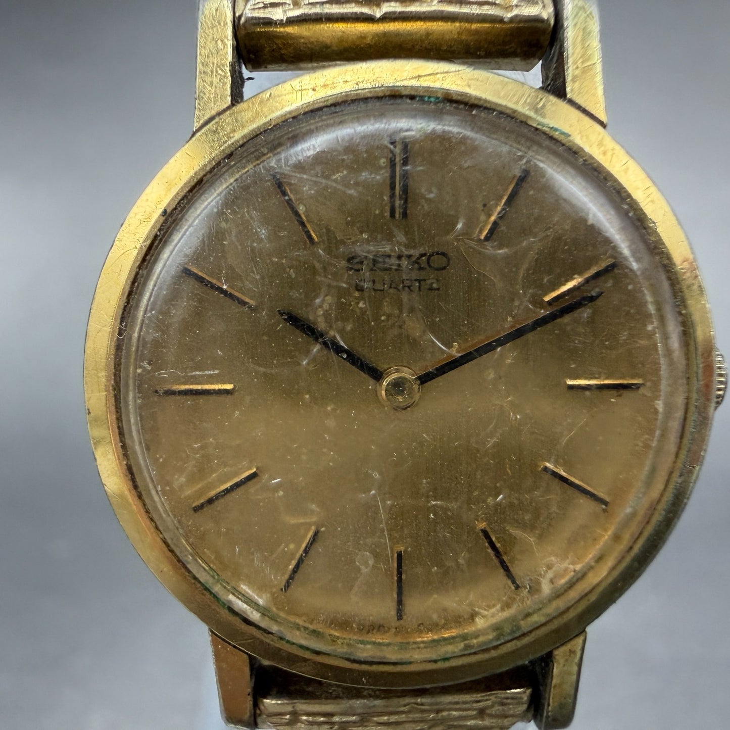 Seiko Watch Women 22mm Champagne Dial Gold Tone Round 2320-0030 New Battery1