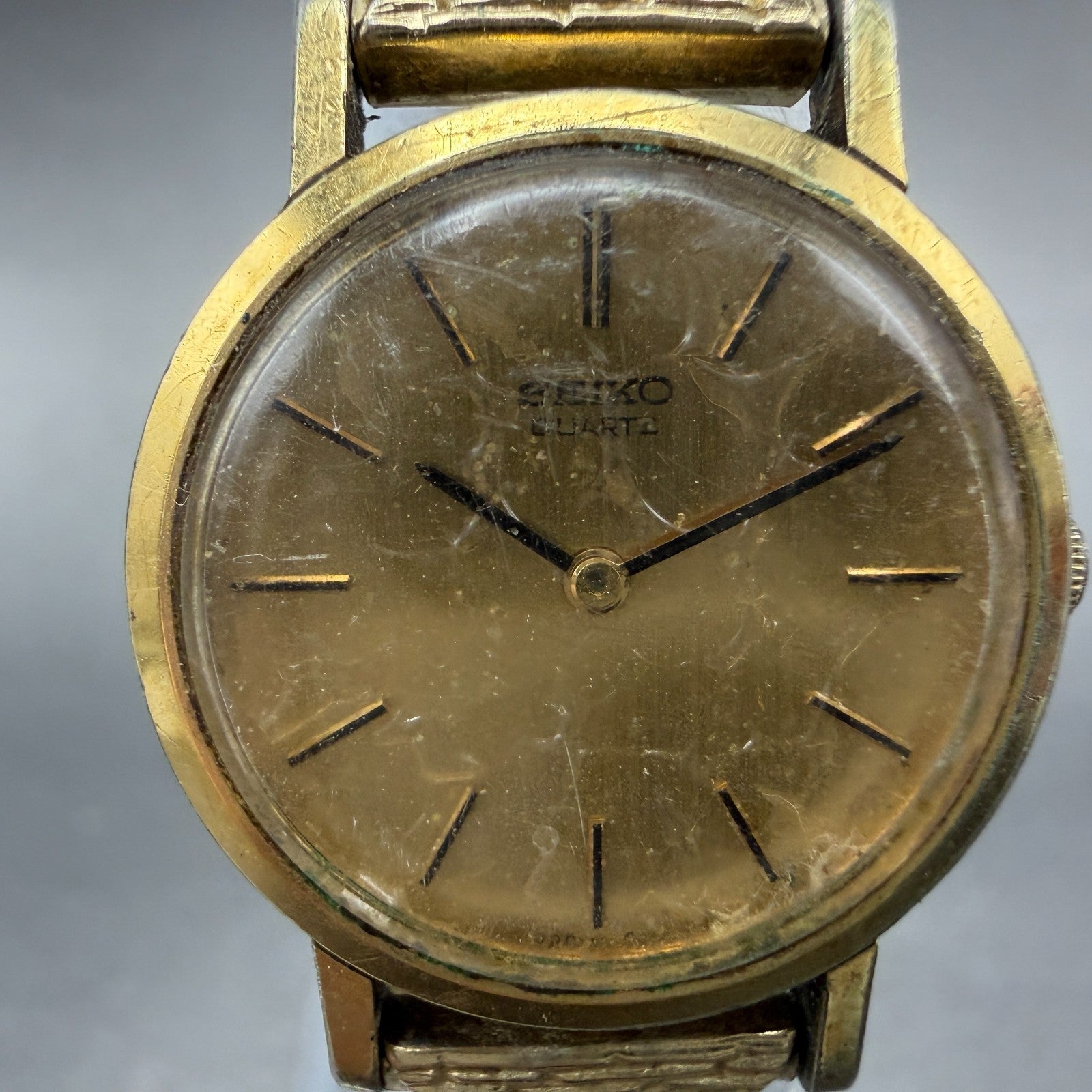 Seiko Watch Women 22mm Champagne Dial Gold Tone Round 2320-0030 New Battery1