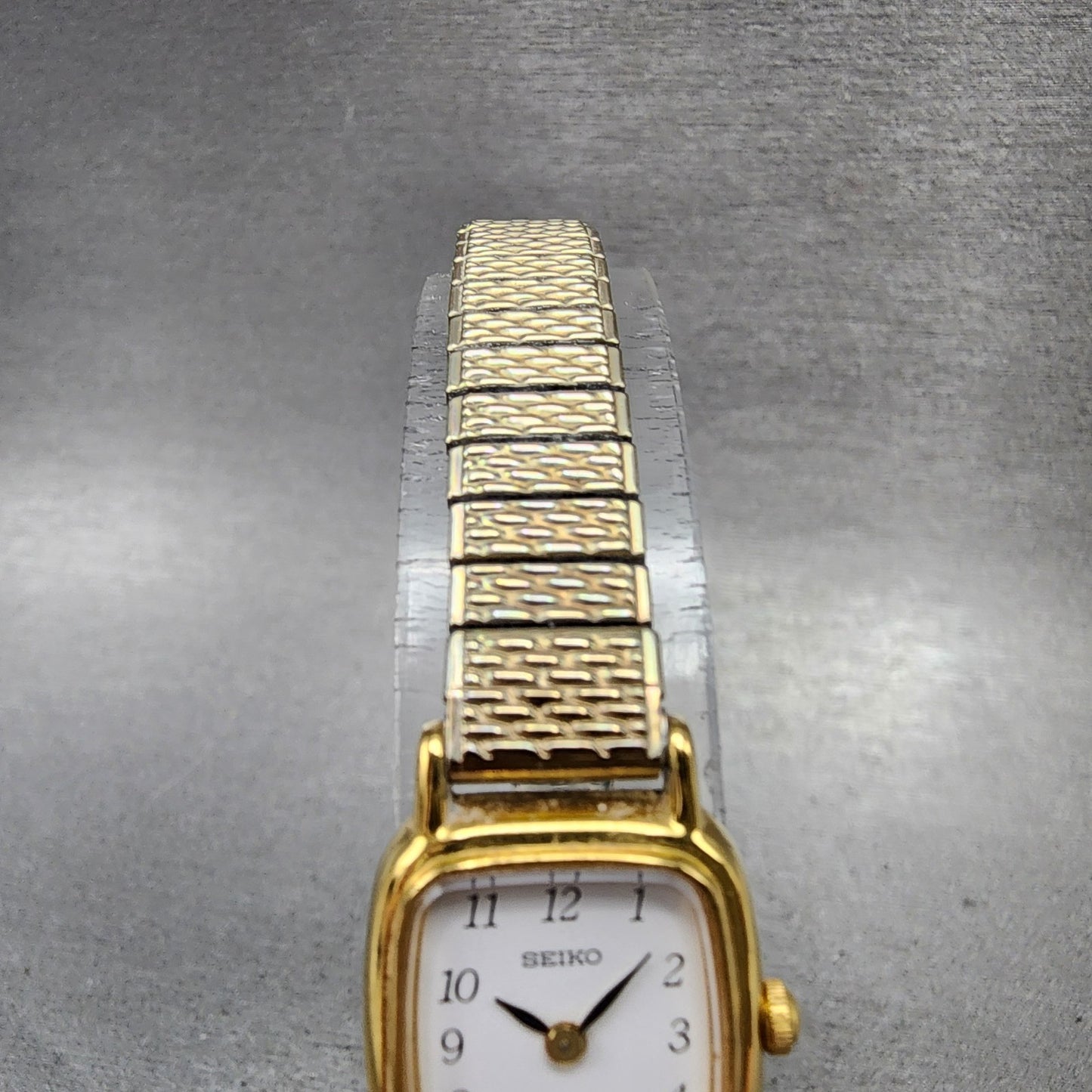 Seiko Watch Women 18mm White Dial Gold Tone Rectangle 1N005K29 New Battery4