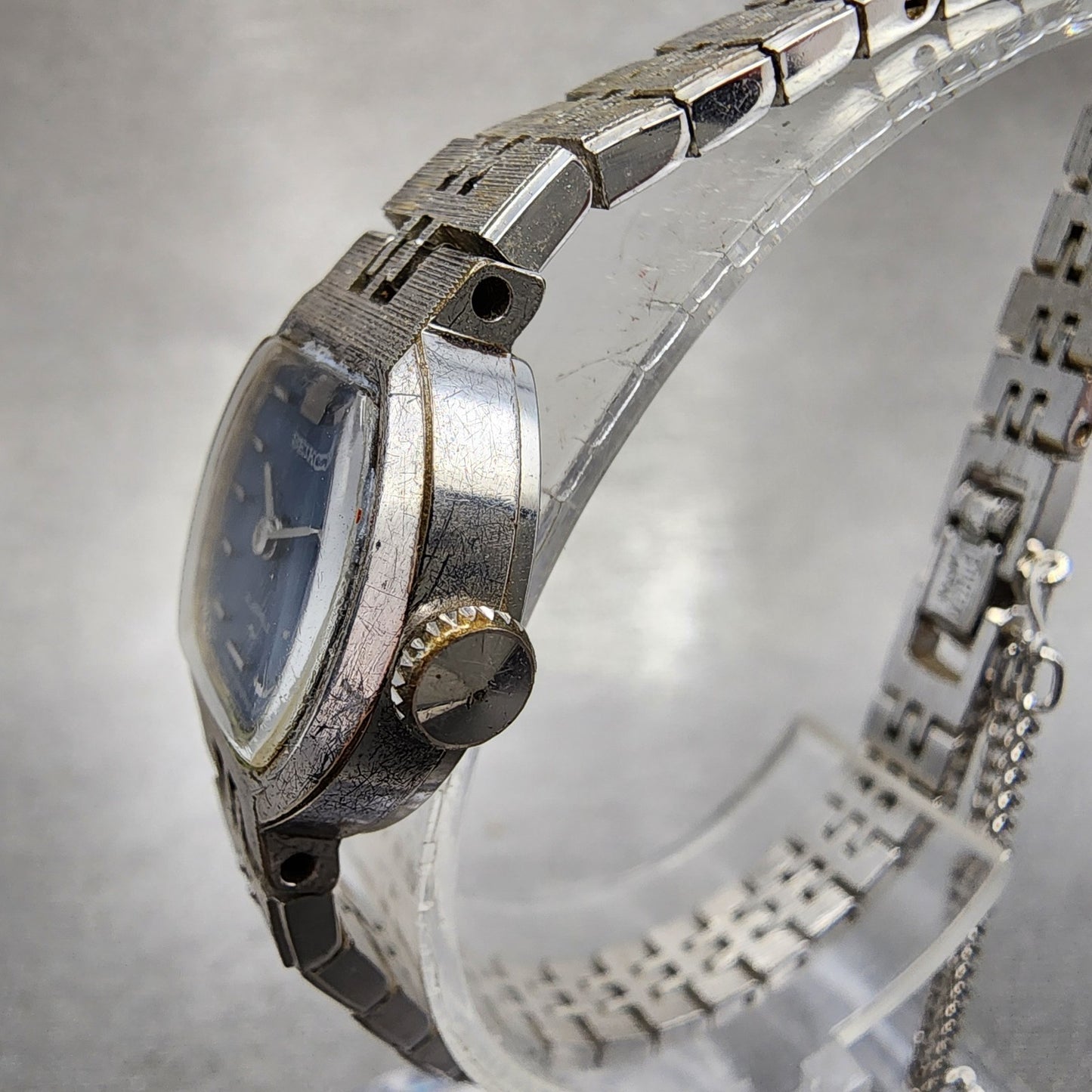 Seiko Watch Women 19mm Blue Dial Silver Tone Oval Manual 103600 Runs2