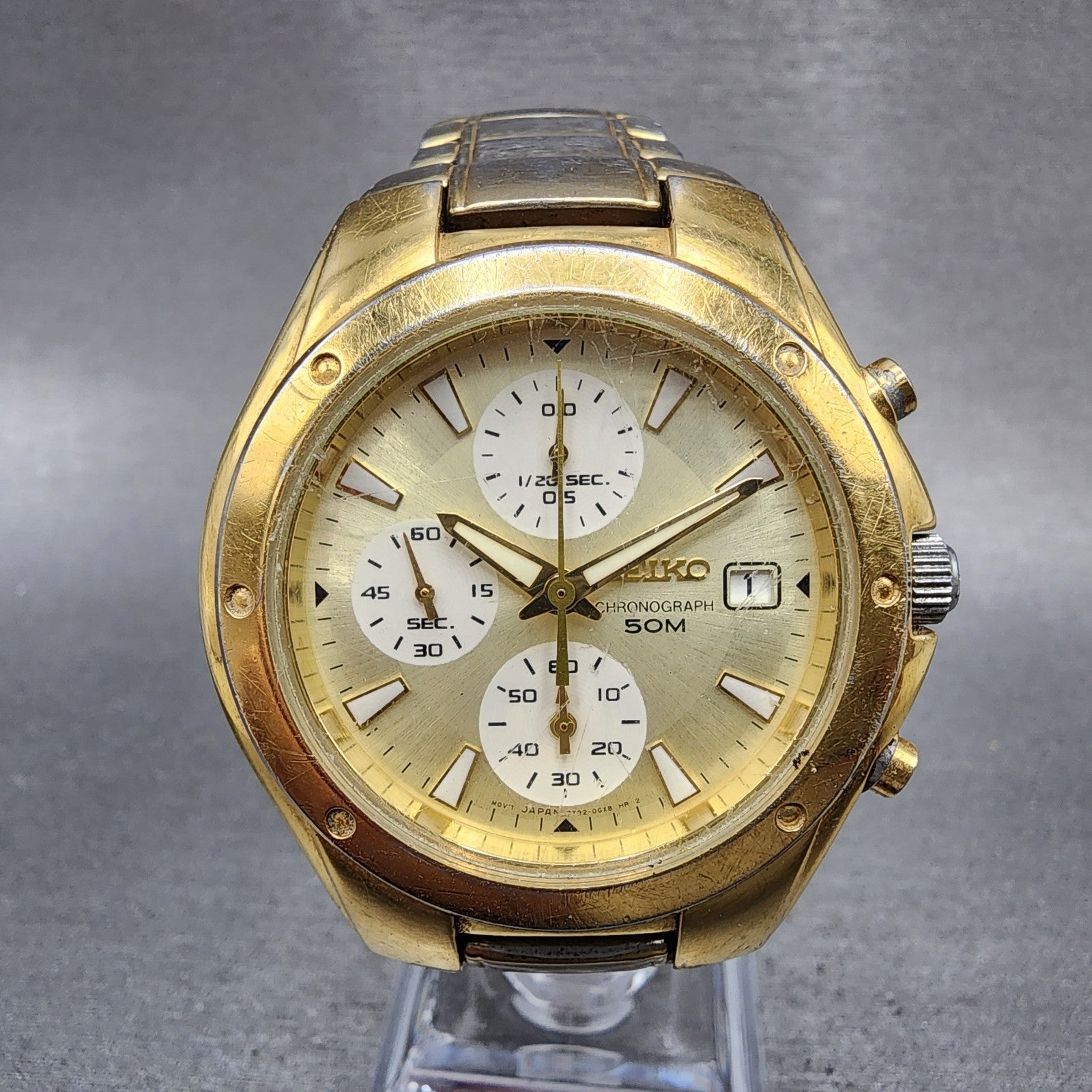 Seiko Chronograph Watch Men 39mm Champagne Dial Gold Tone Date New Battery0