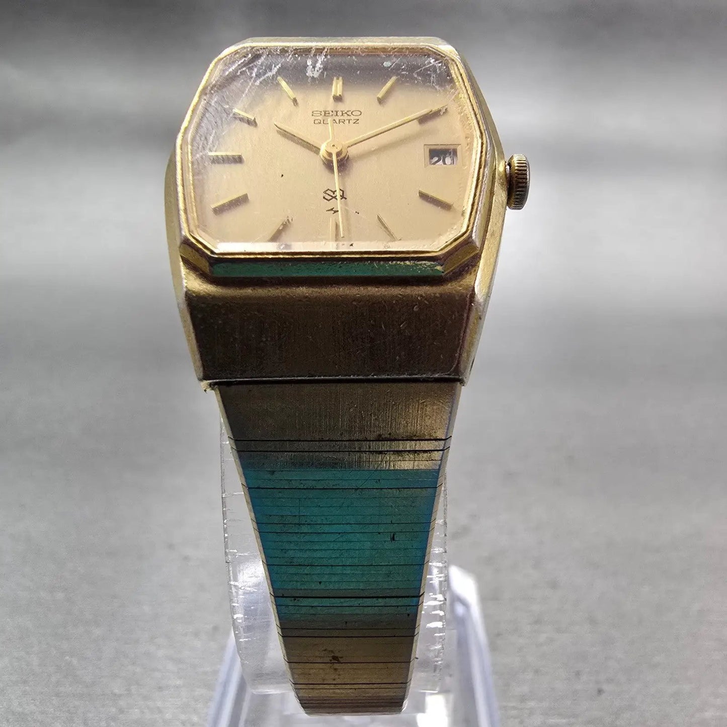 Seiko SQ Watch Women 22mm Champagne Dial Gold Tone Hexagon Date 8522-5059 NewBat5
