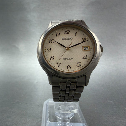 Seiko Watch Men 36mm Cream Dial Titanium Date Round Vintage 7N42-8A60 New Batt5