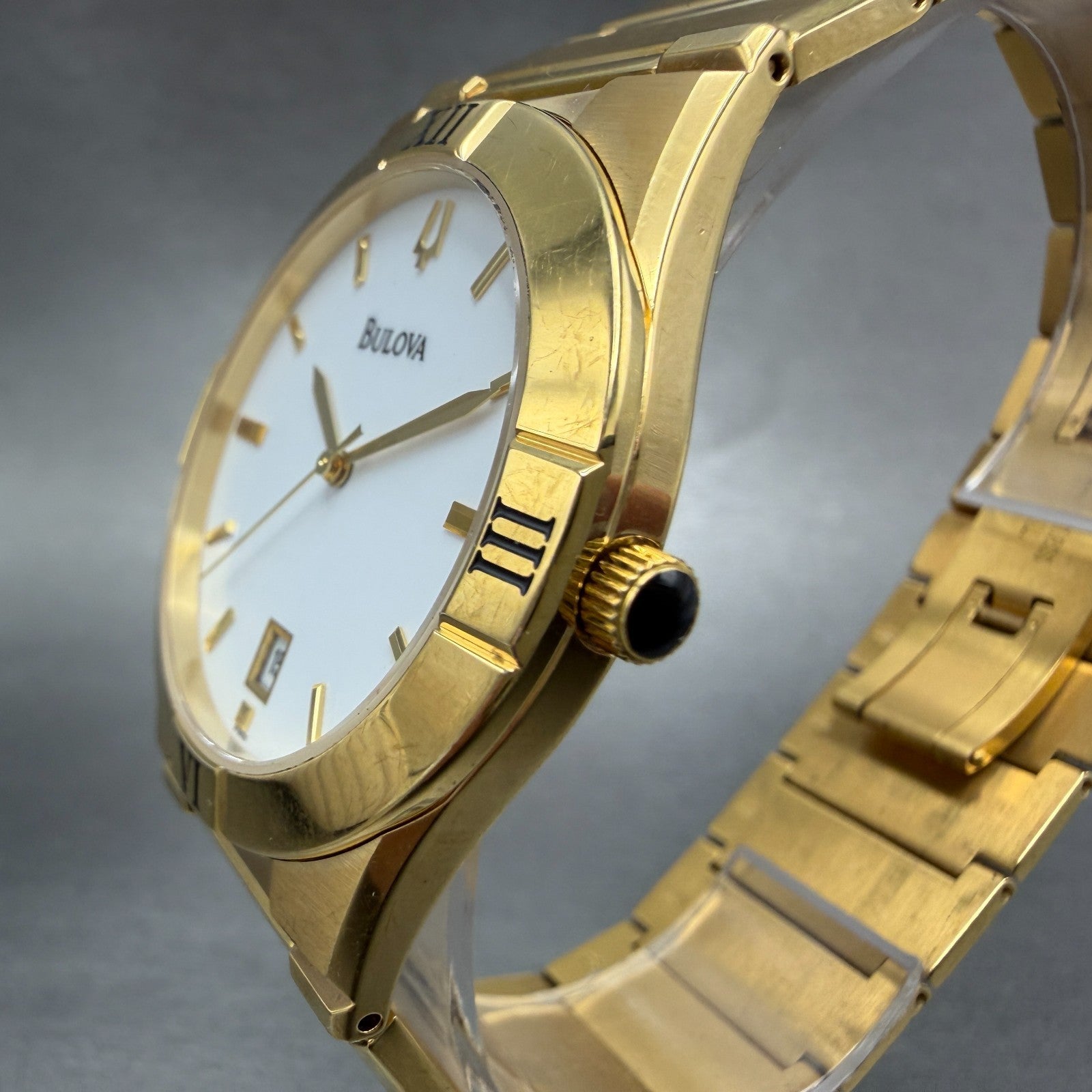 Bulova Watch Men 37mm White Dial Gold Tone Date Round 97B101 New Battery2