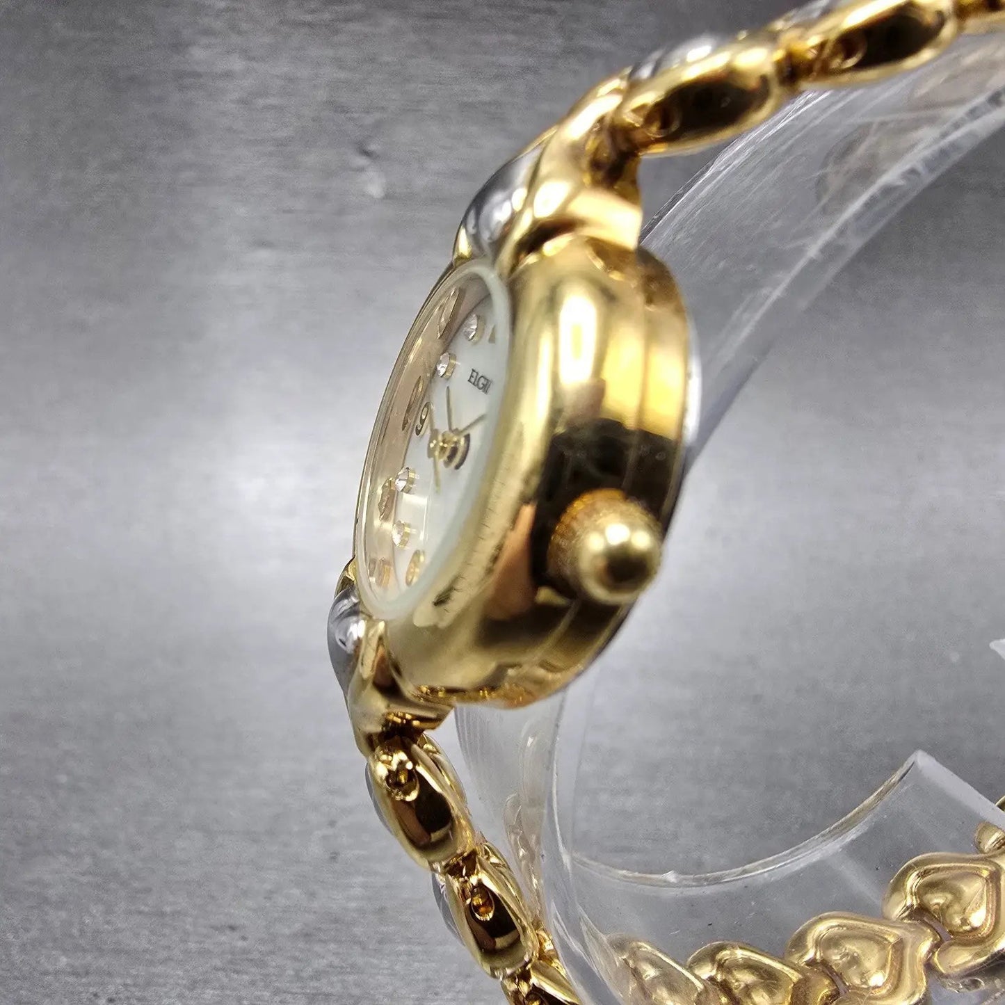Elgin Watch Women 22mm MOP Dial Gold Tone Round Hearts ELT208ST New Battery2