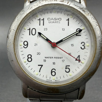Casio Watch Men 34mm White Dial Silver Tone Round MTP-1082 New Battery1