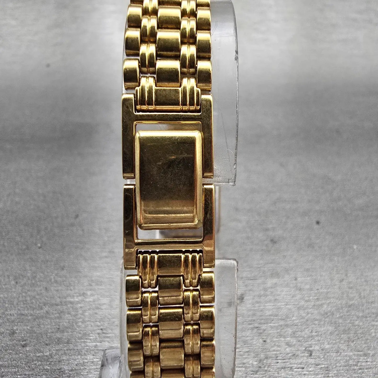 Seiko SX Watch Women 17mm Gold Dial Gold Tone Rectangle V401-5121 New Battery7